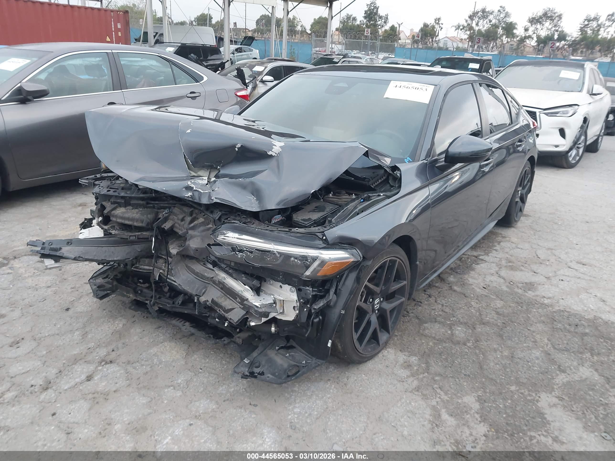 HONDA CIVIC image 2
