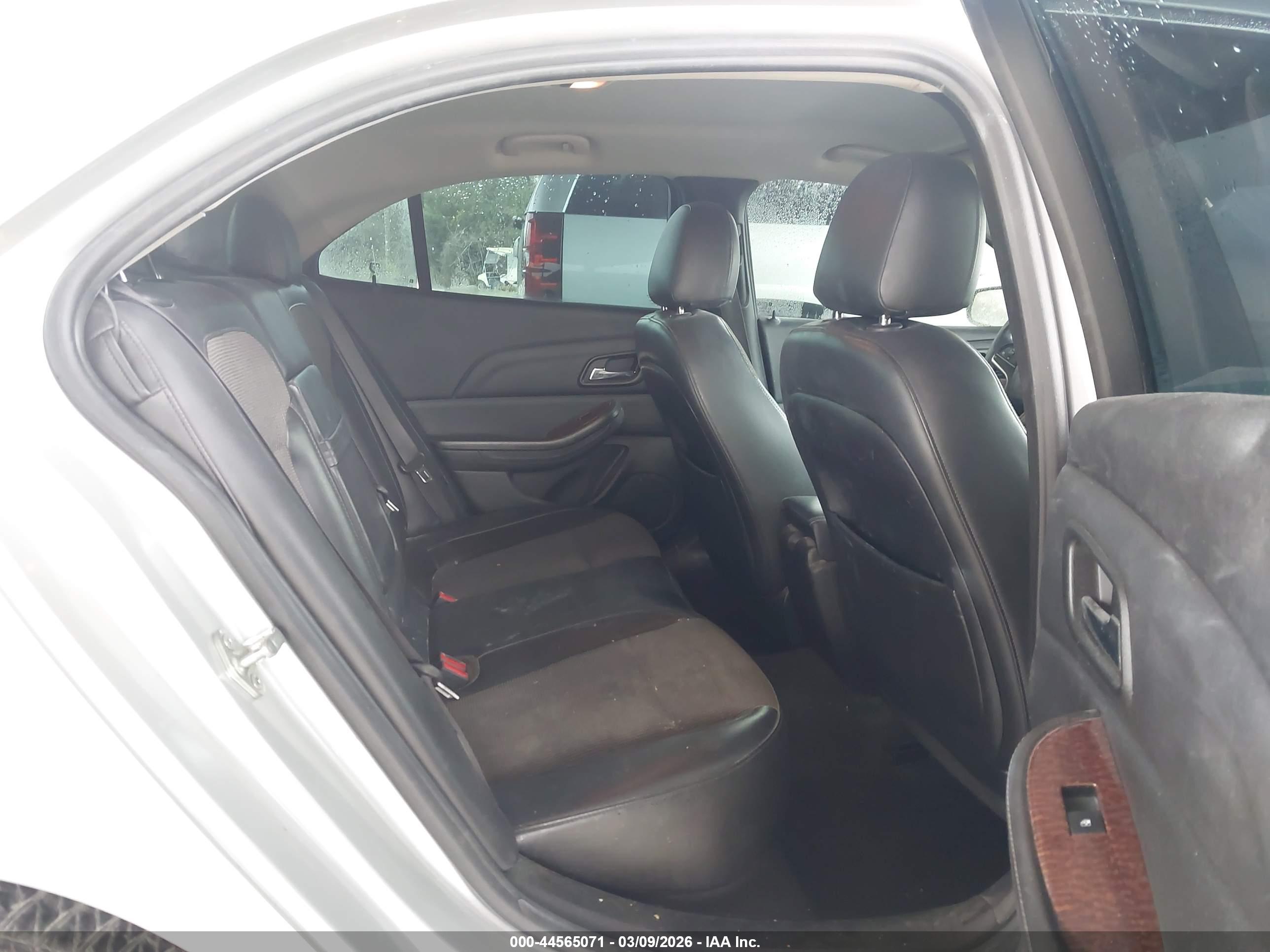 CHEVROLET MALIBU image 8
