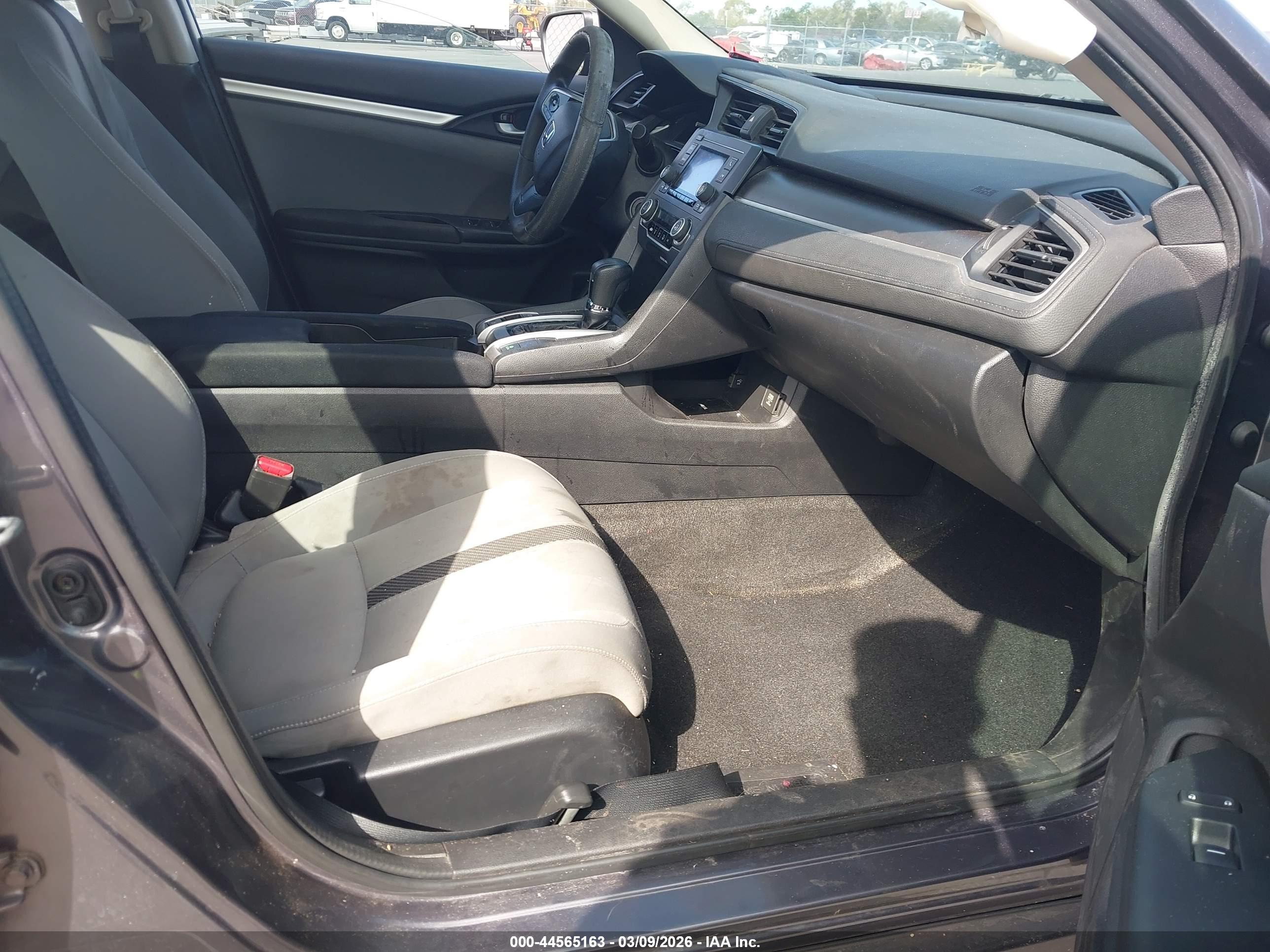 HONDA CIVIC image 5