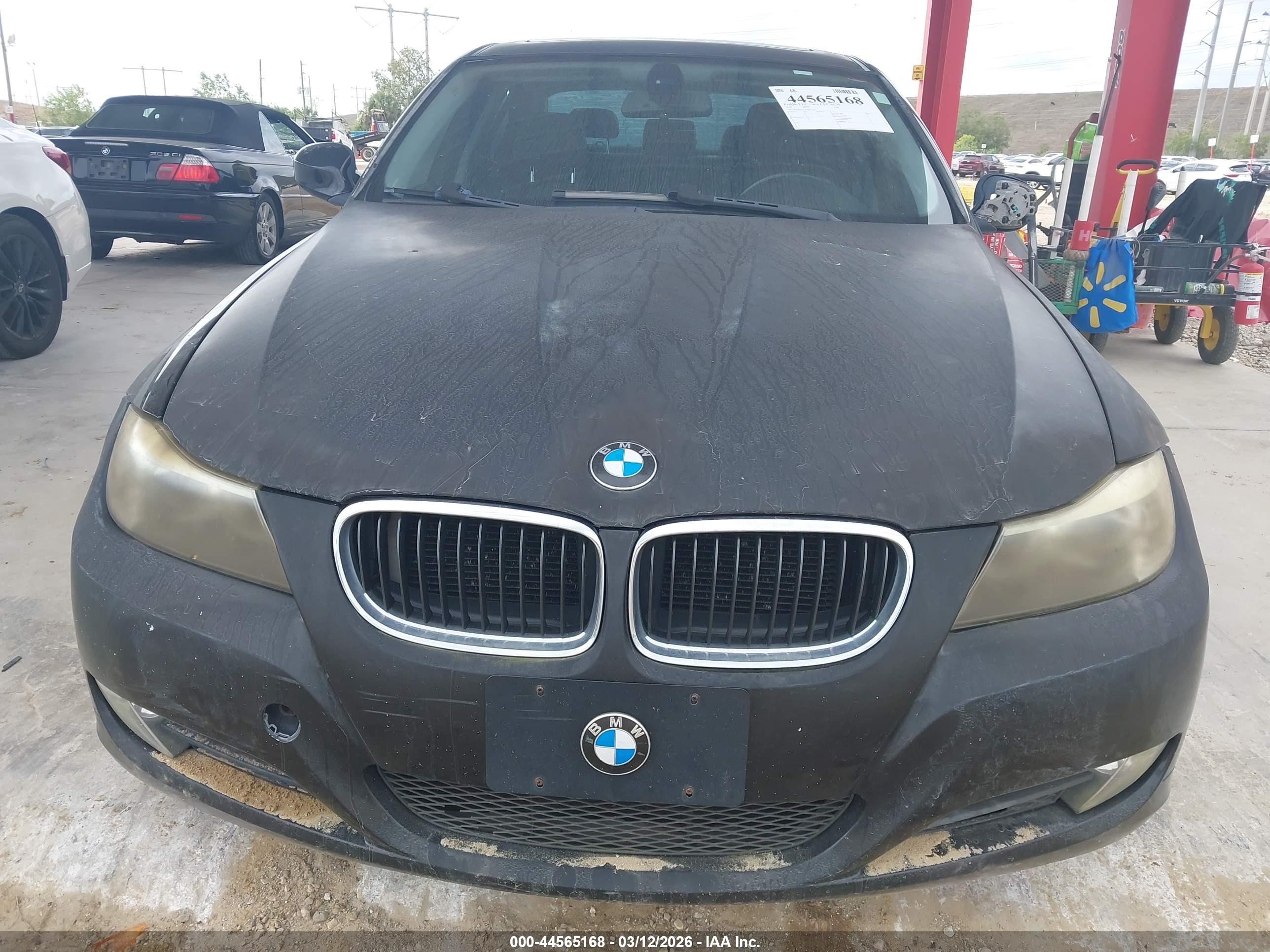 BMW 328I image 6