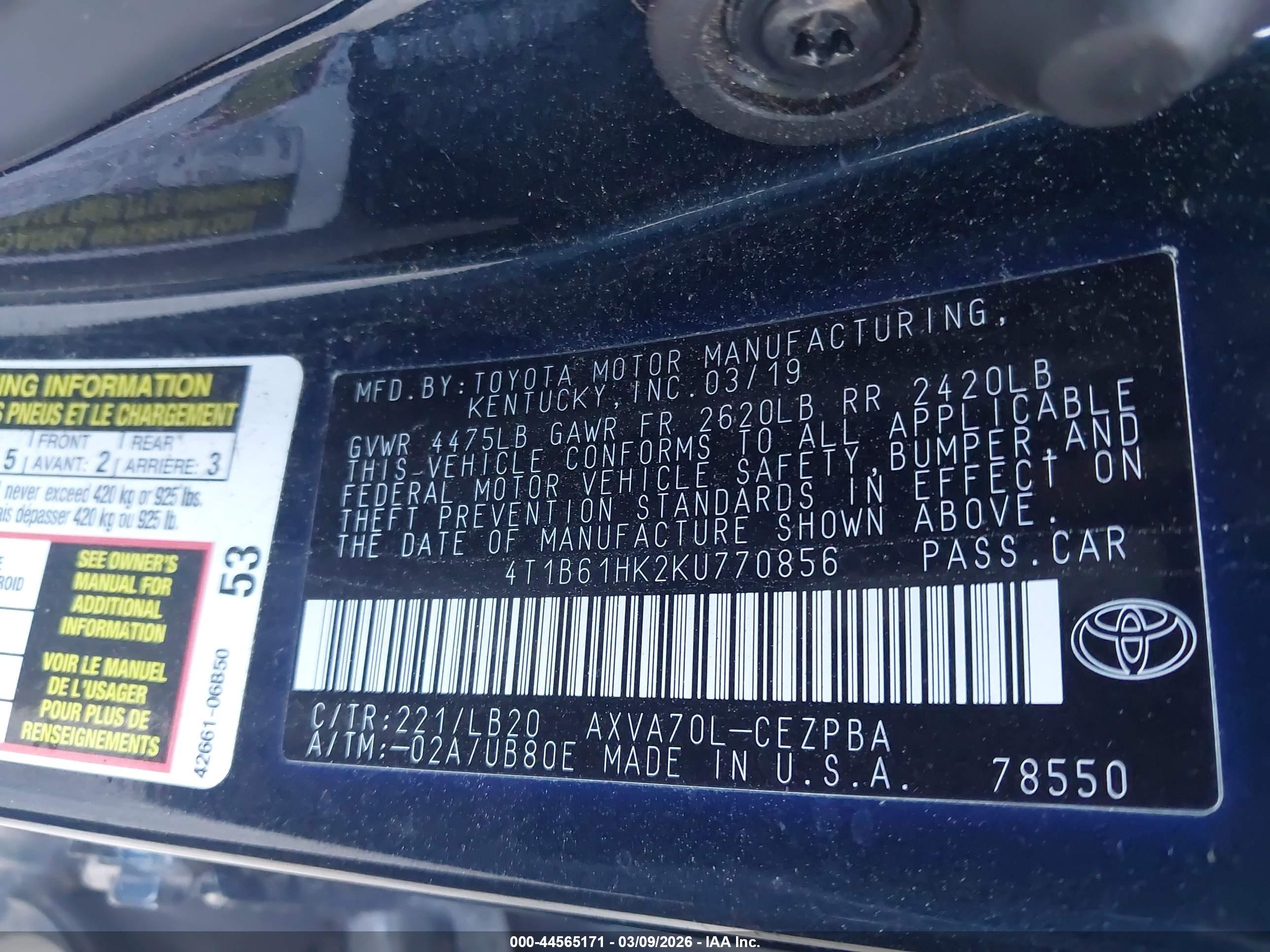 TOYOTA CAMRY image 9