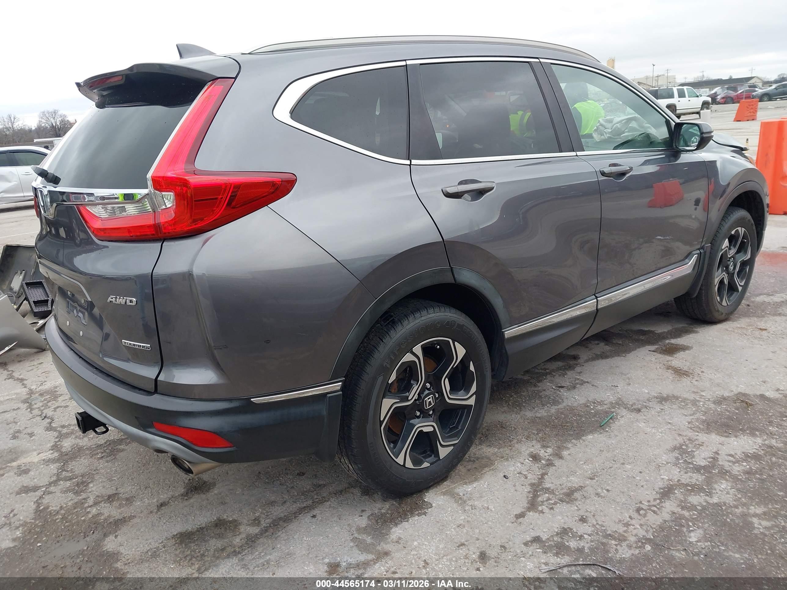 HONDA CR-V image 4