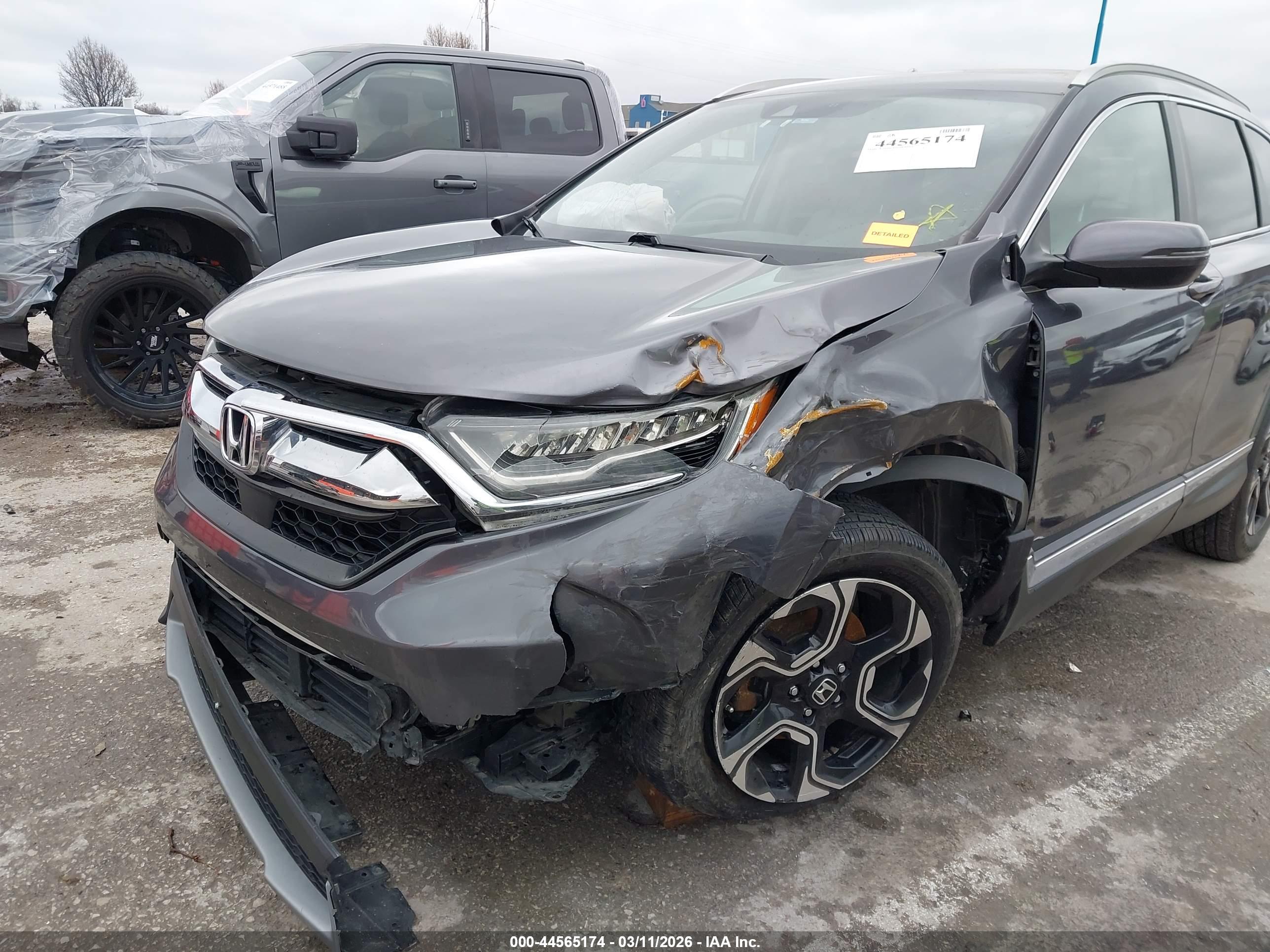 HONDA CR-V image 6