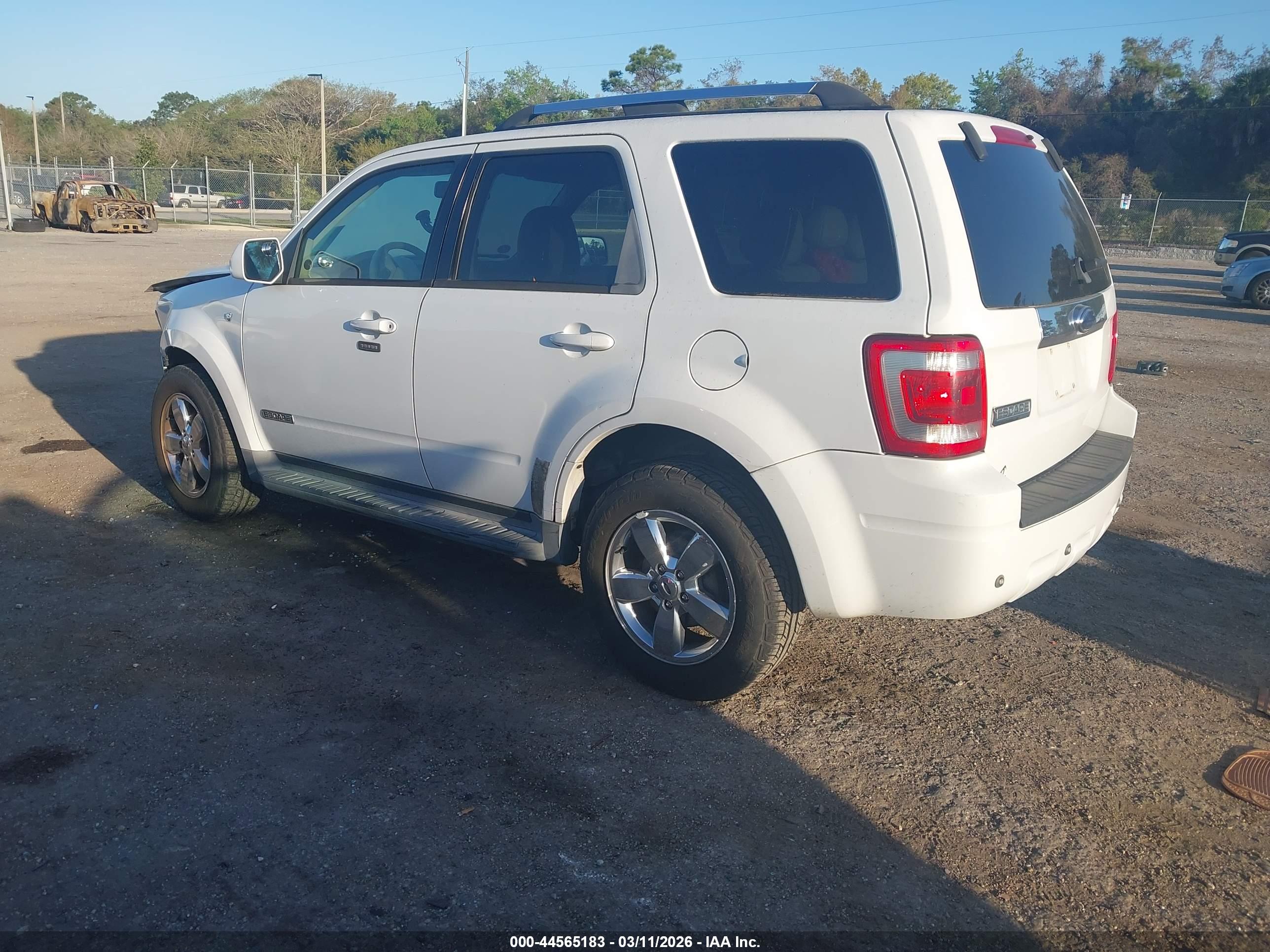 FORD ESCAPE image 3