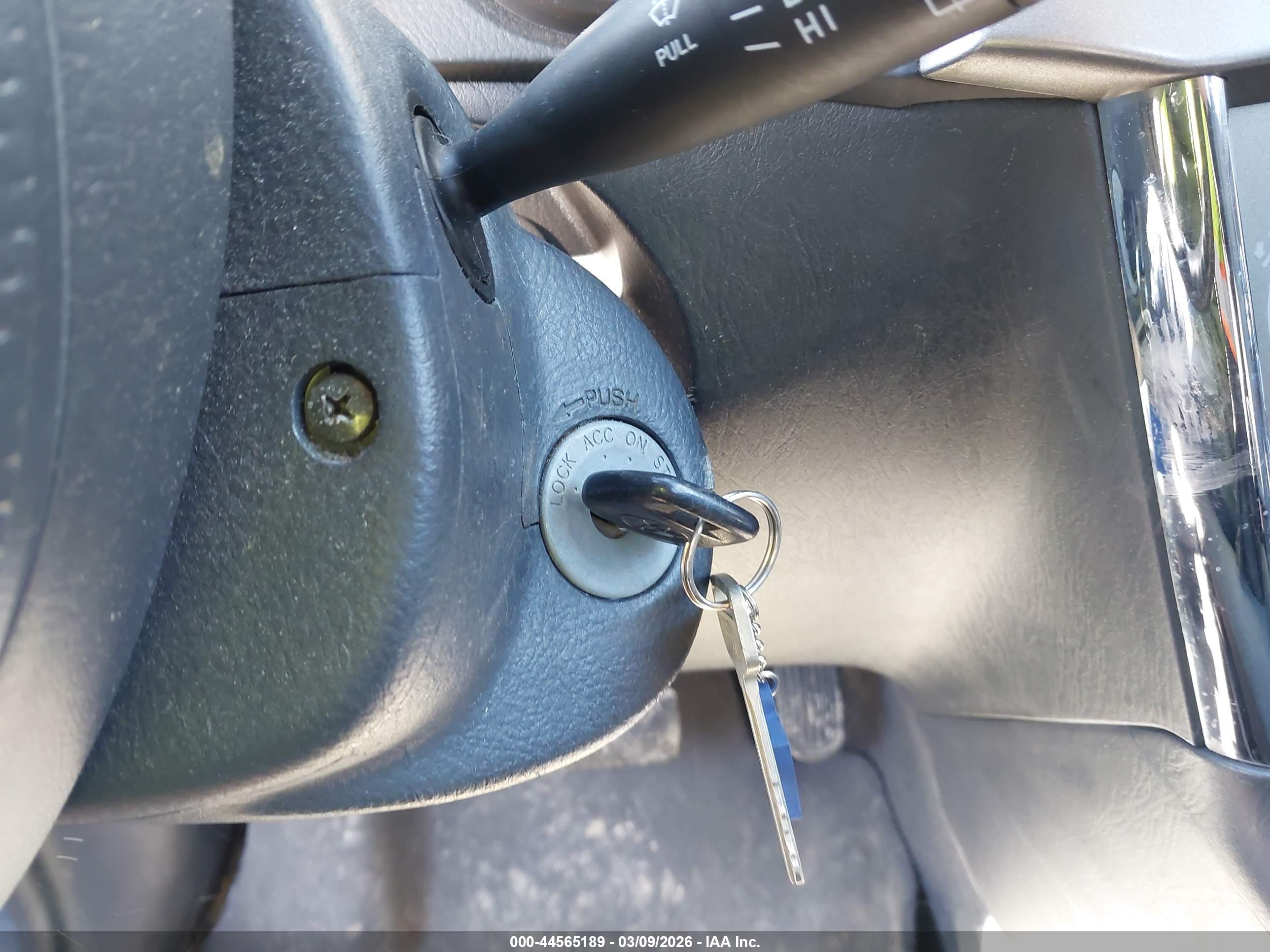 TOYOTA MATRIX image 11