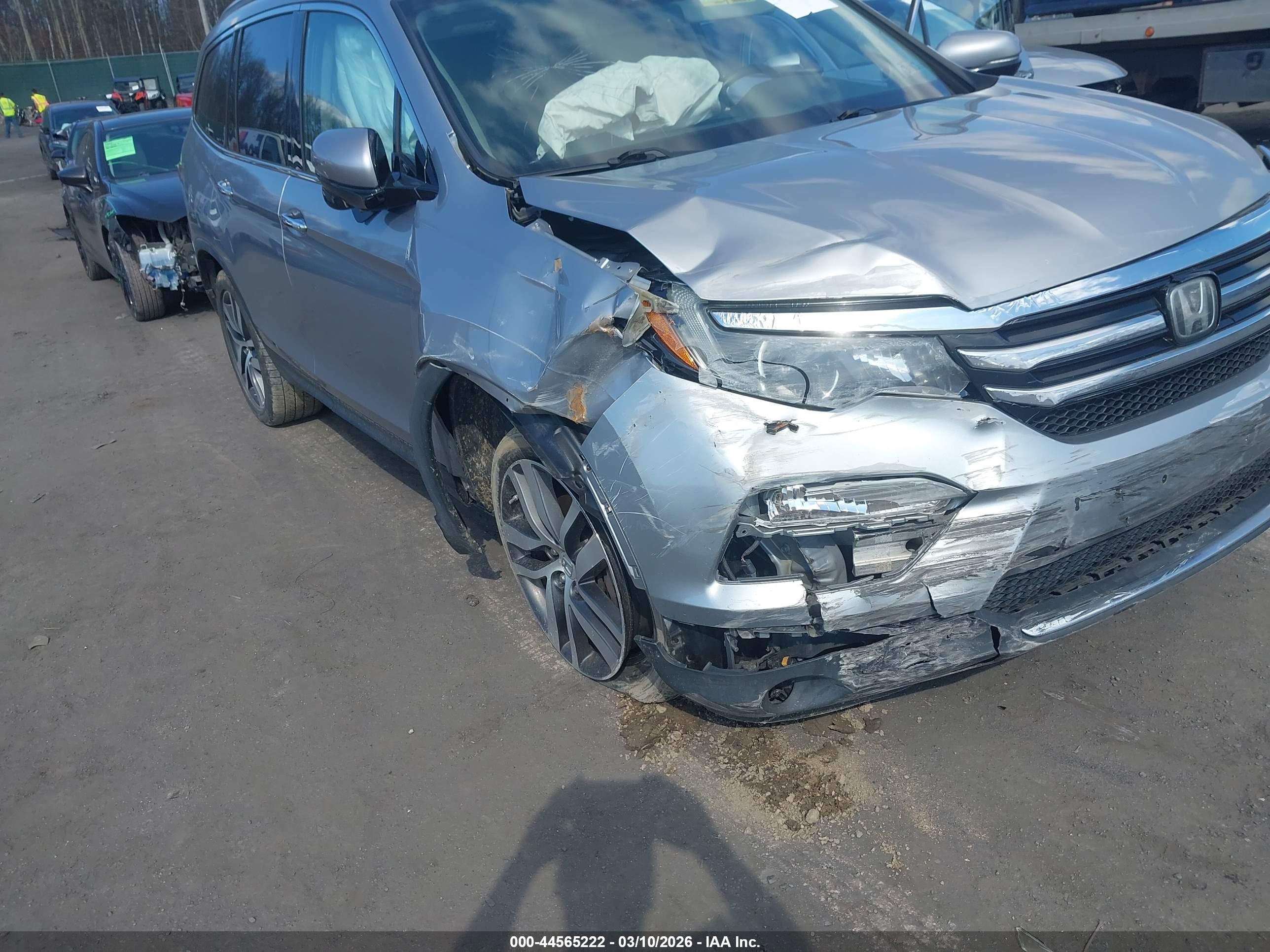 HONDA PILOT image 6