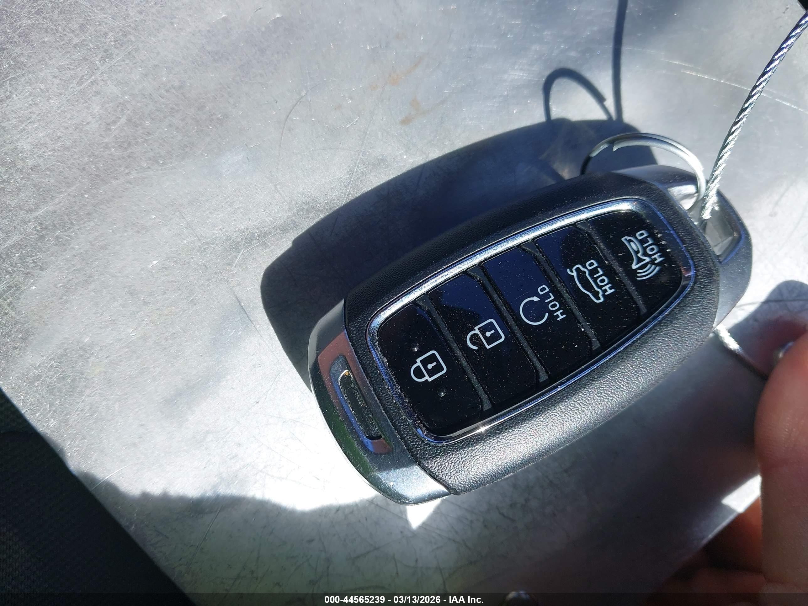 HYUNDAI ELANTRA image 11