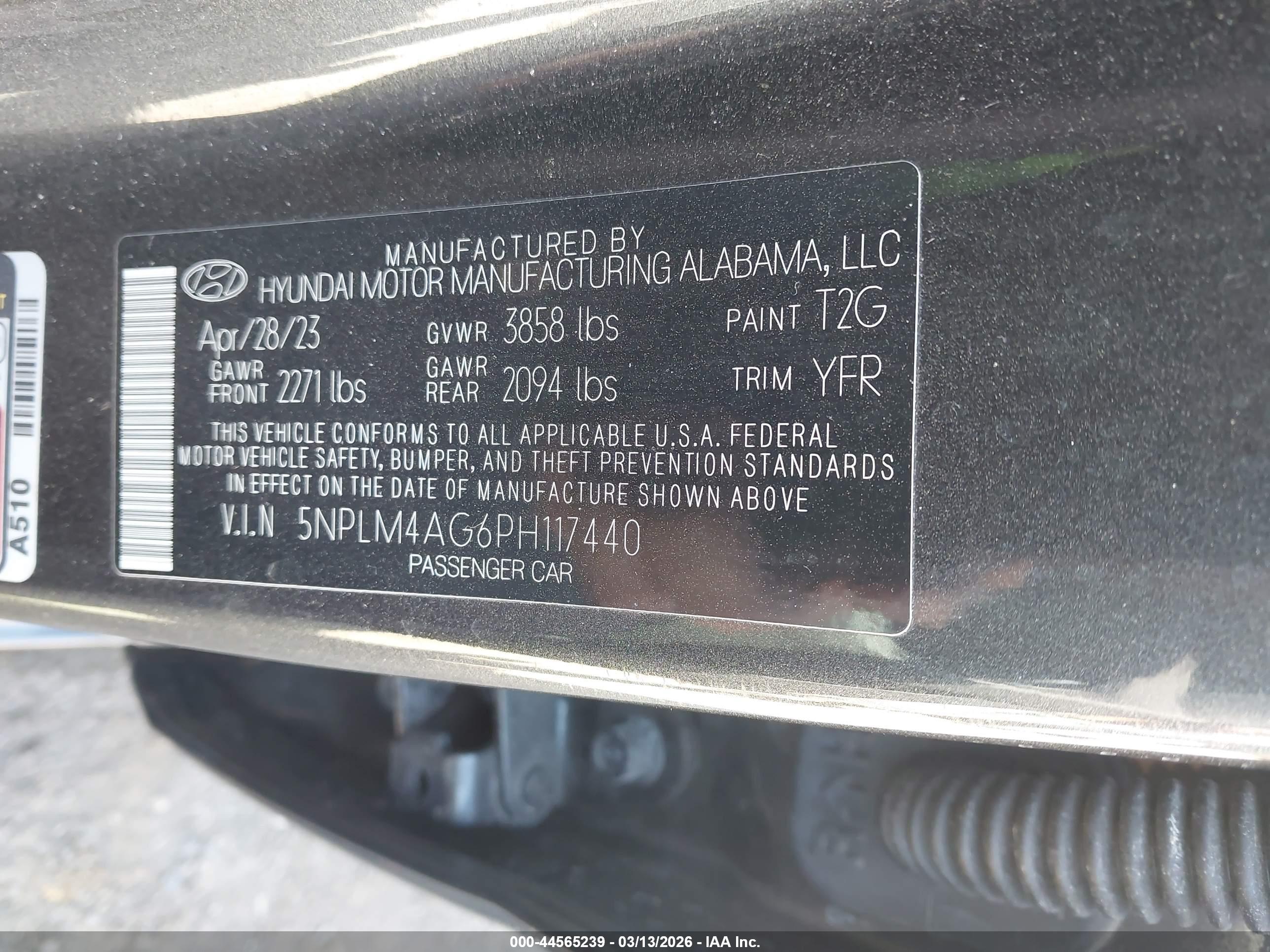 HYUNDAI ELANTRA image 9