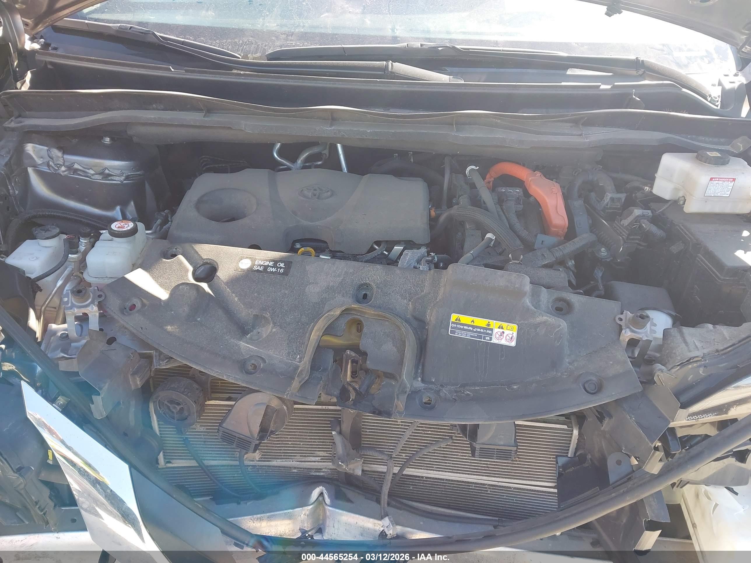 TOYOTA SIENNA image 10