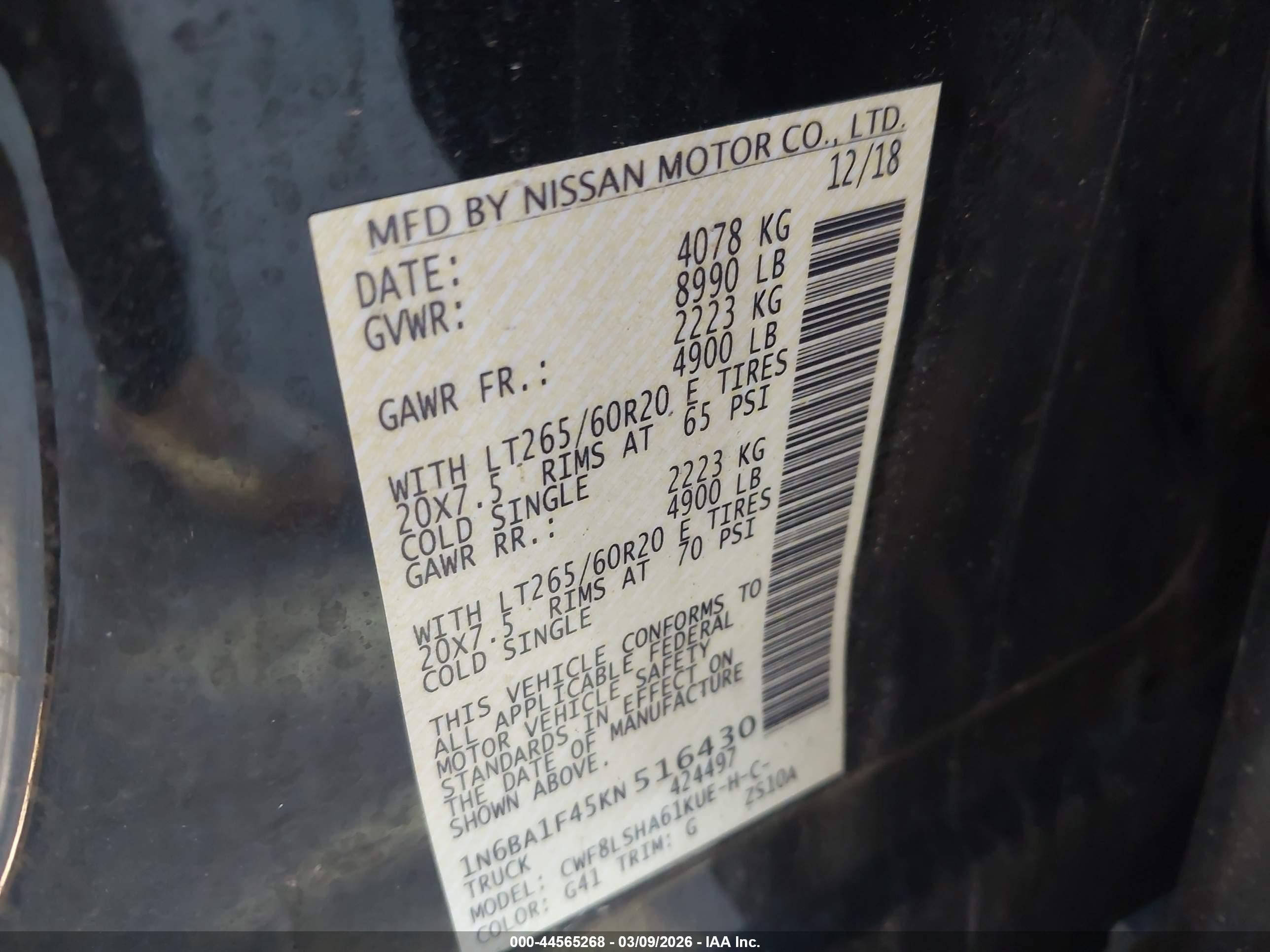 NISSAN TITAN image 9