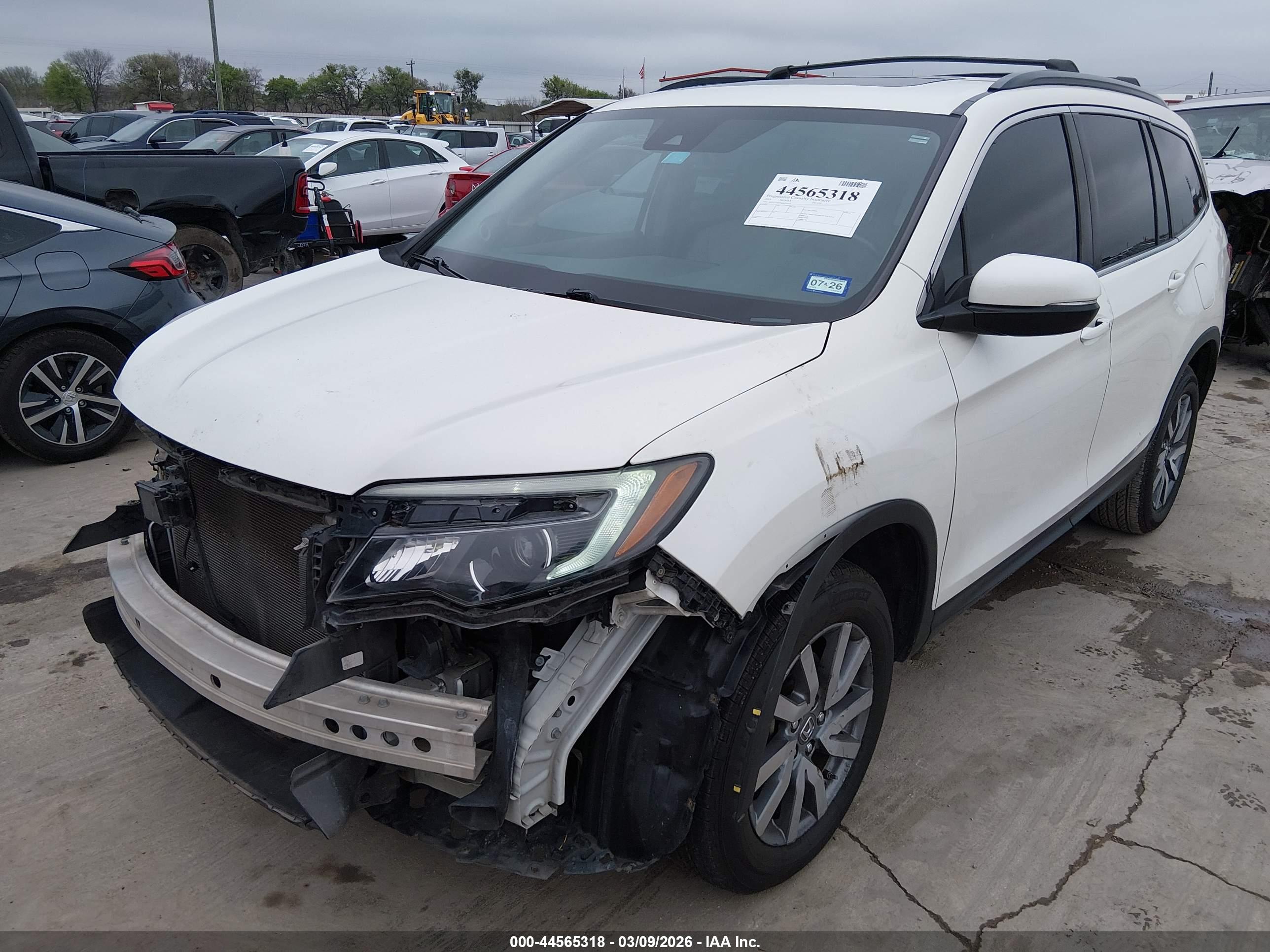 HONDA PILOT image 2