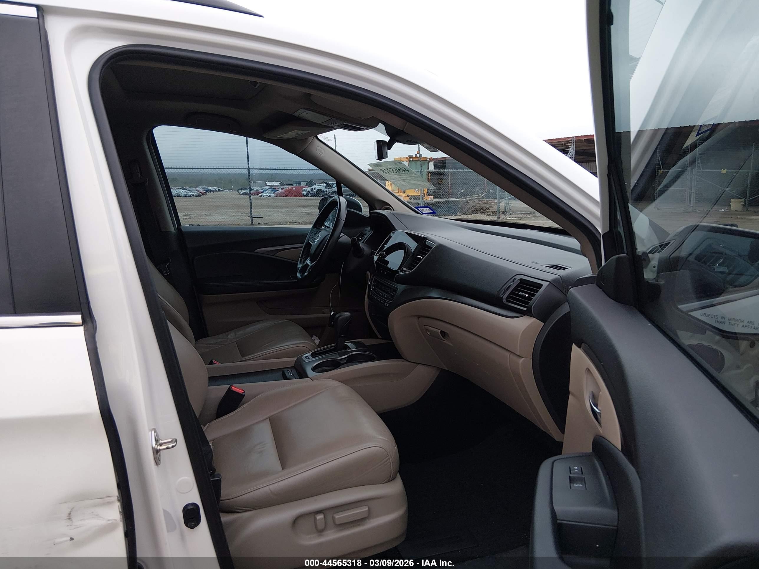 HONDA PILOT image 5