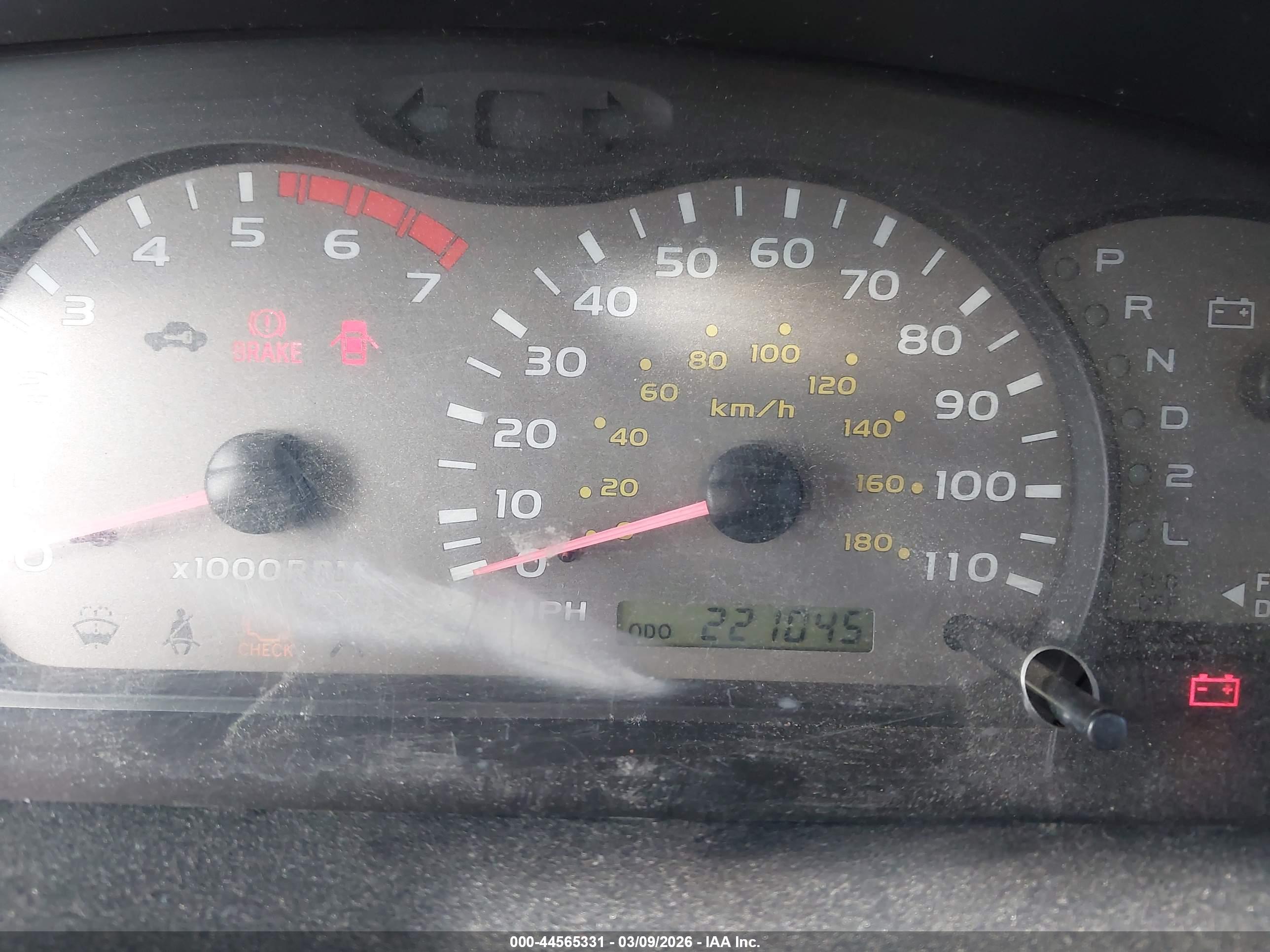 TOYOTA SEQUOIA image 7