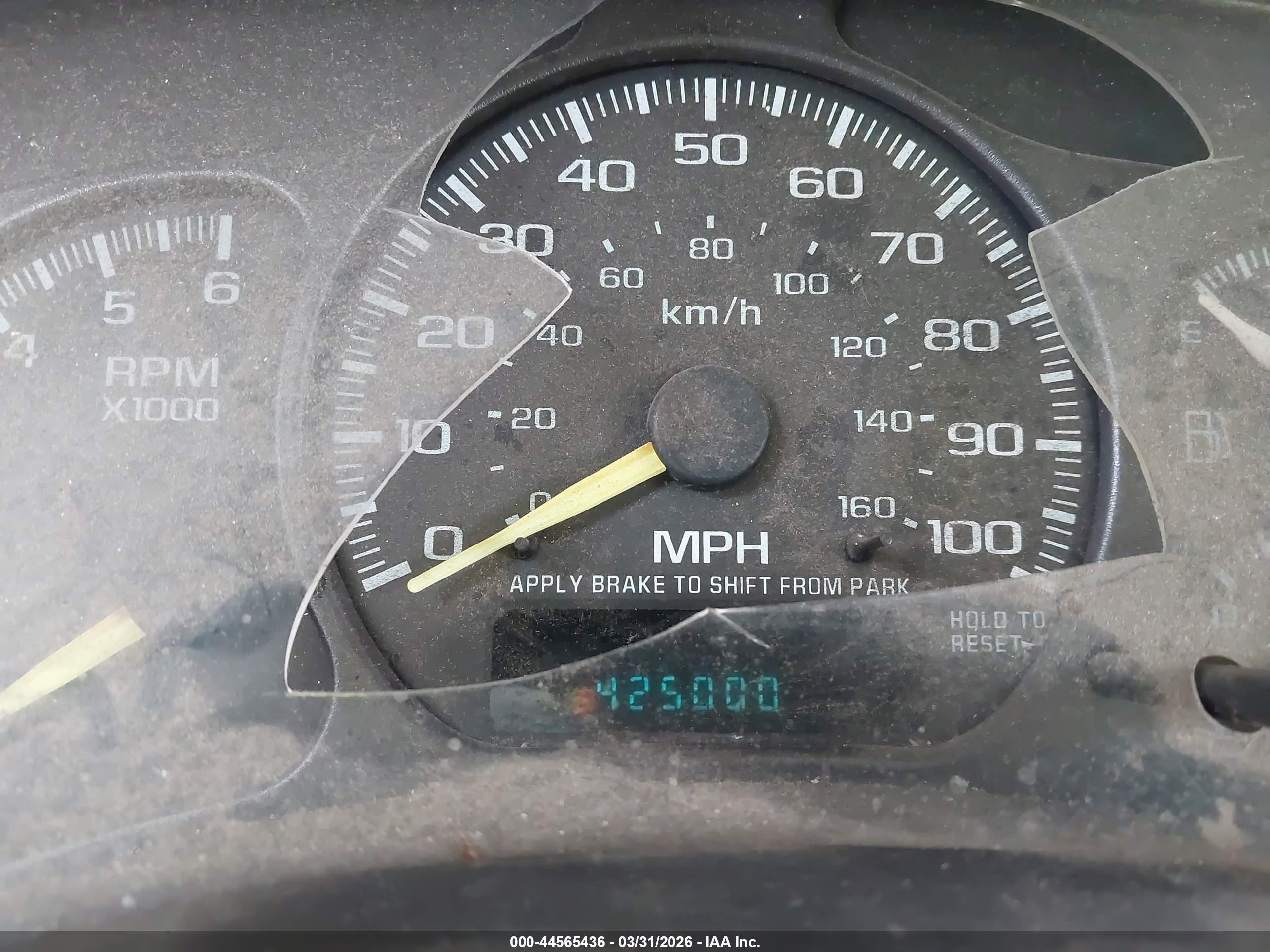 GMC YUKON image 7