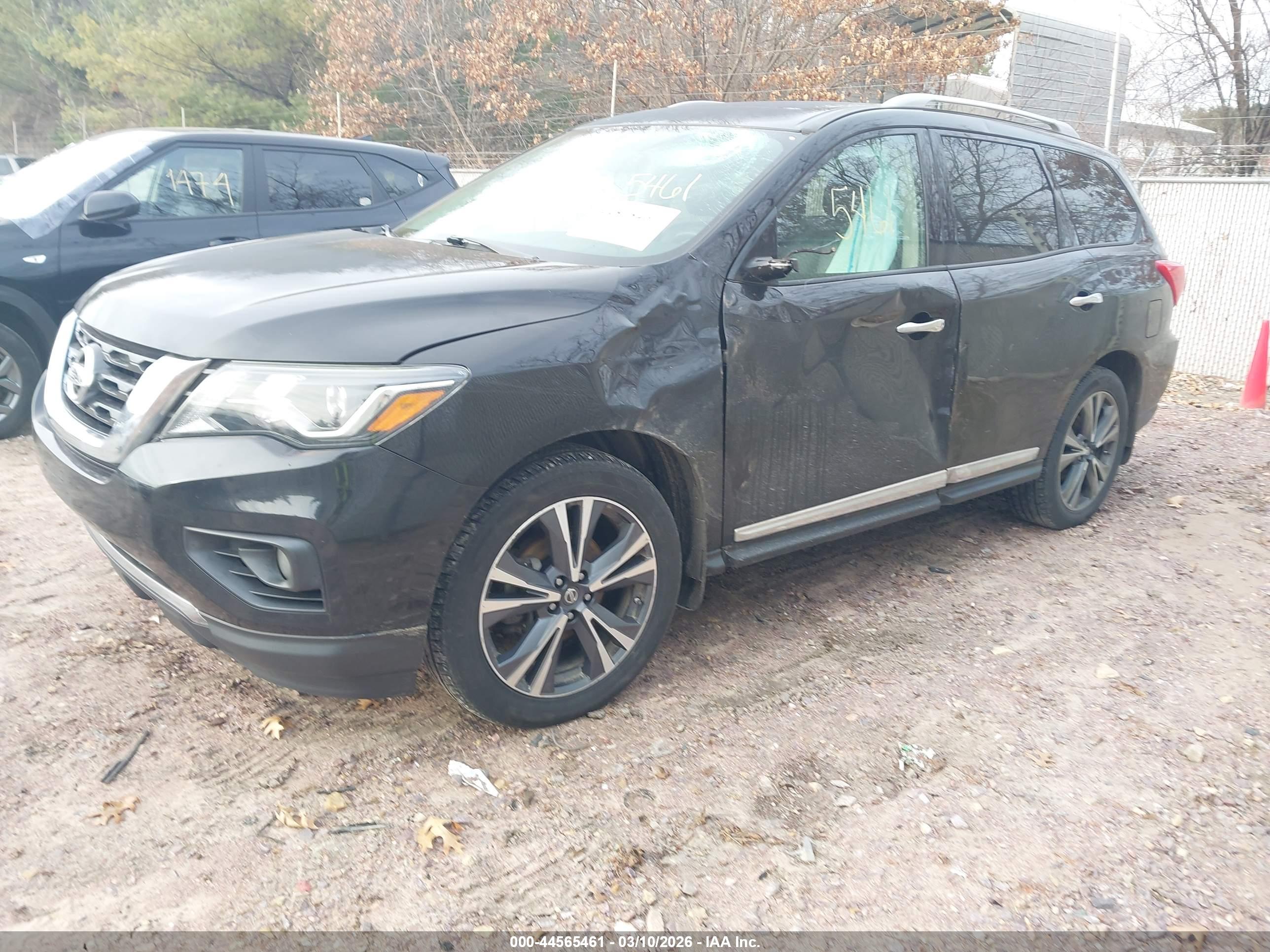 NISSAN PATHFINDER image 2