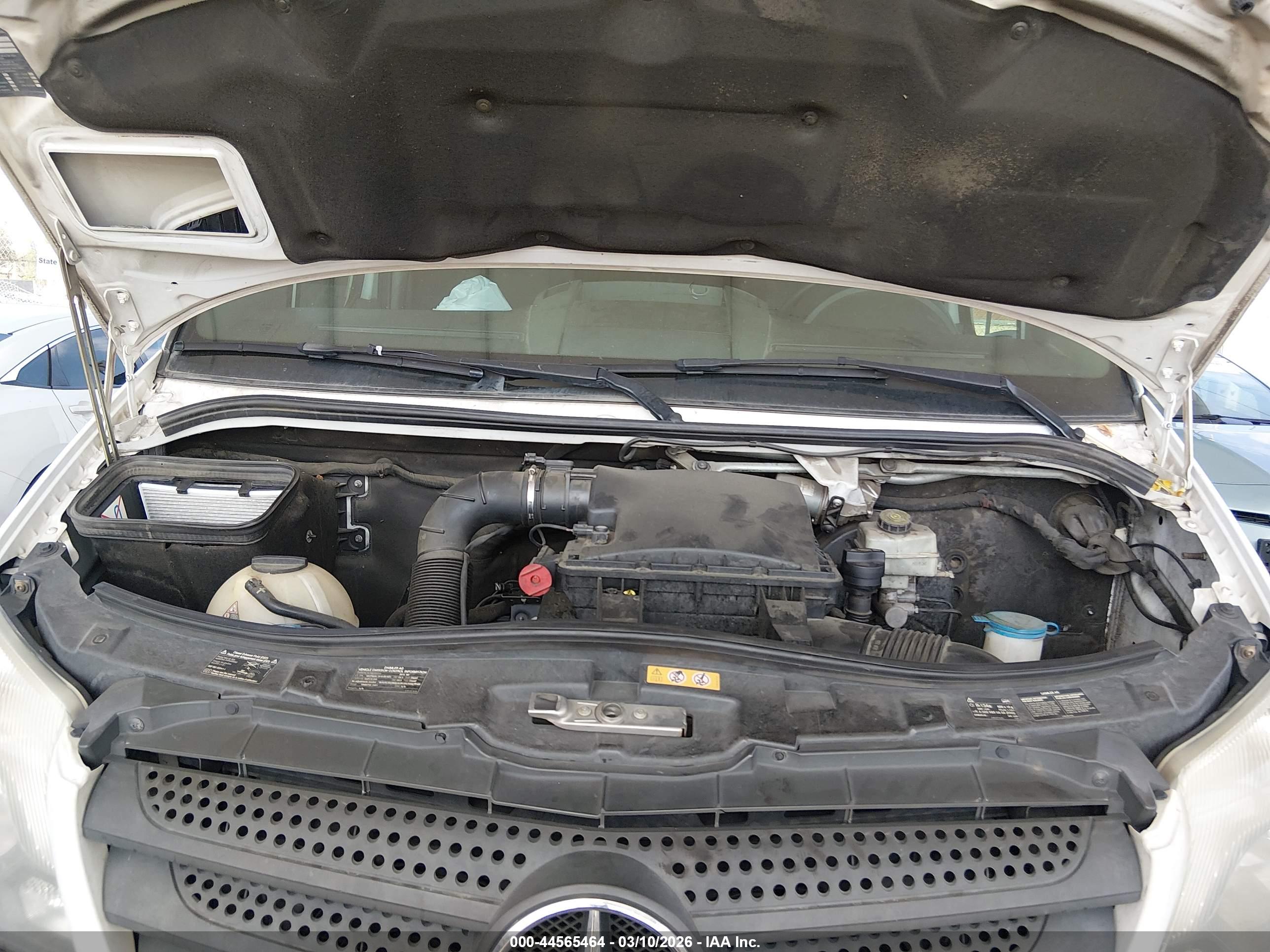 MERCEDES-BENZ SPRINTER image 10
