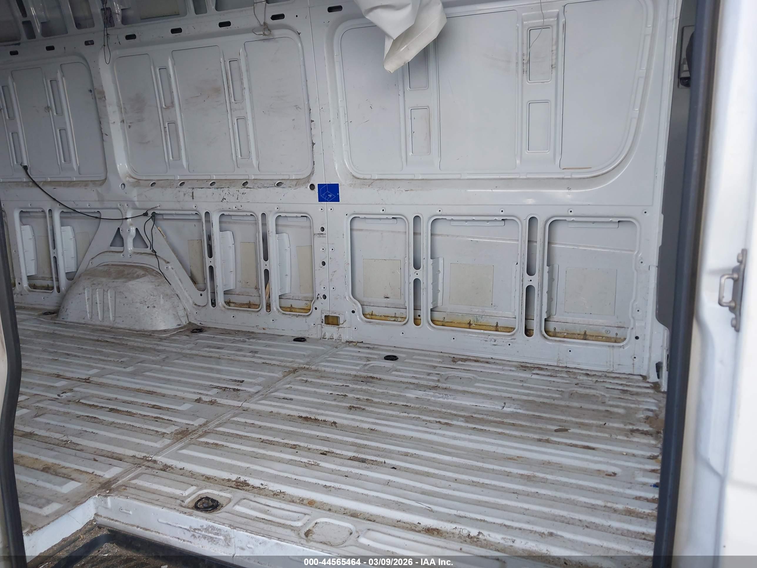 MERCEDES-BENZ SPRINTER image 8