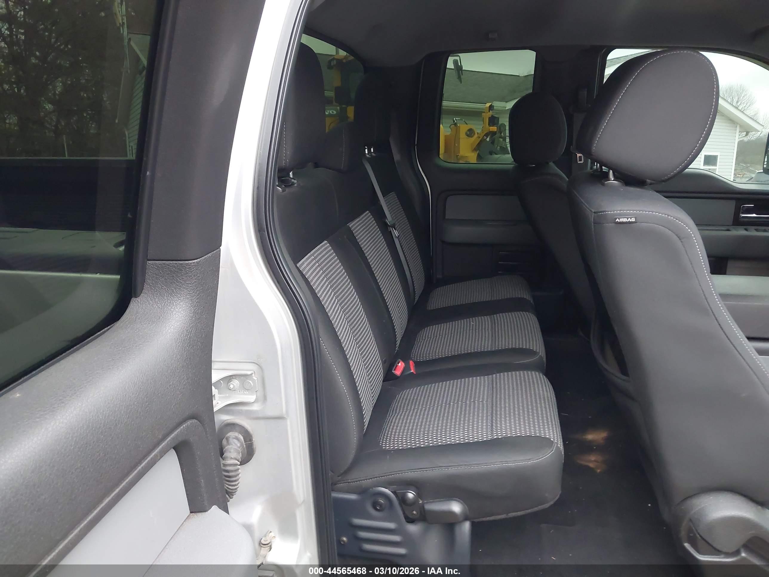FORD F-150 image 8