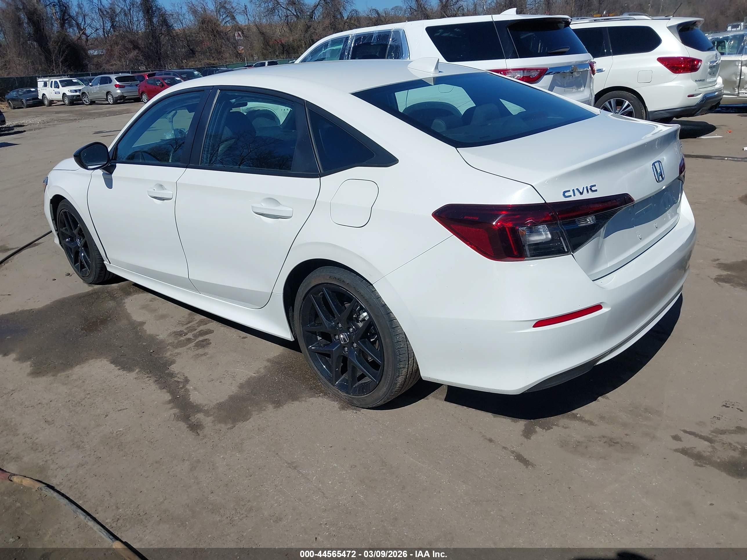 HONDA CIVIC image 3