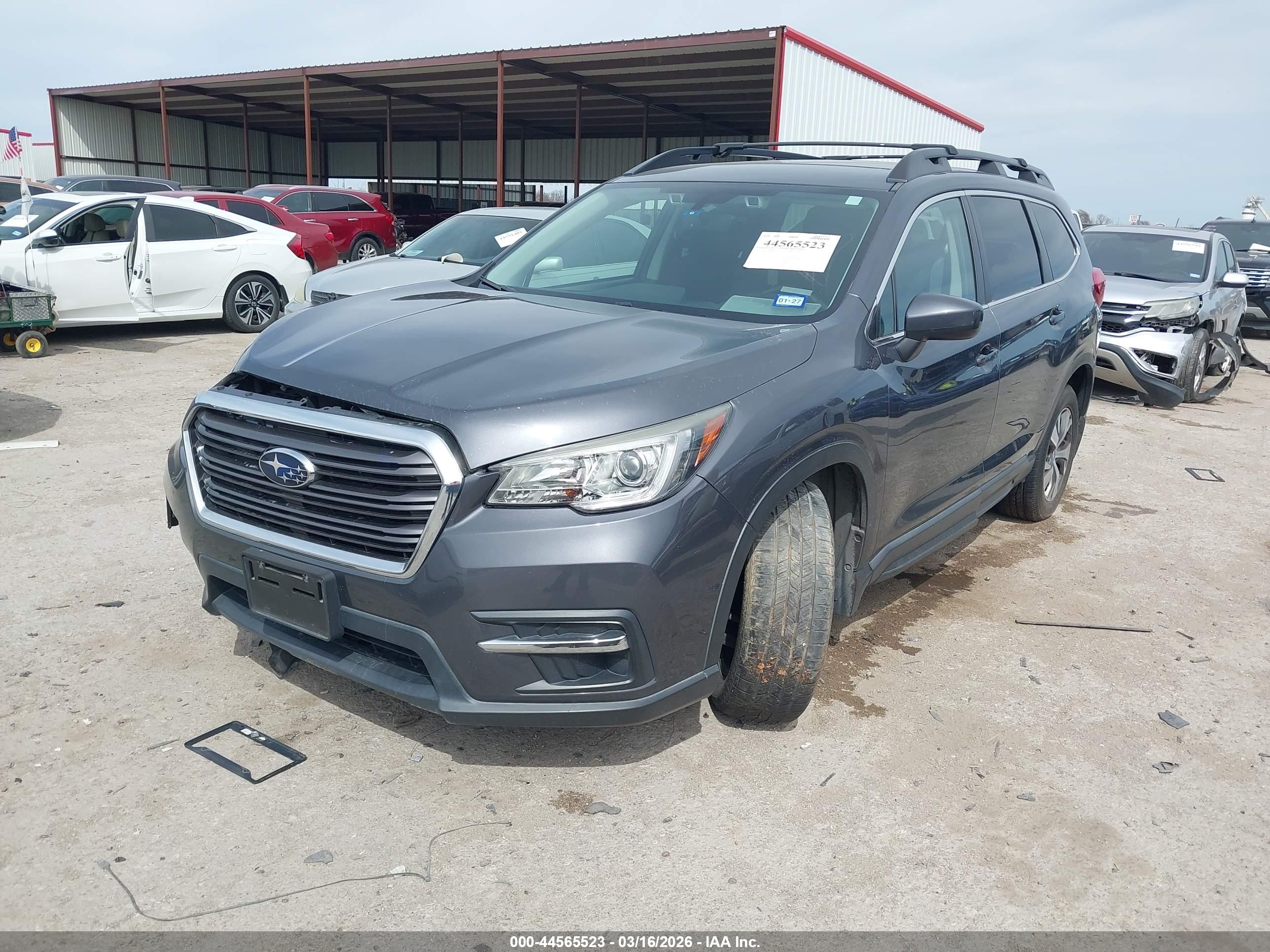 SUBARU ASCENT image 2