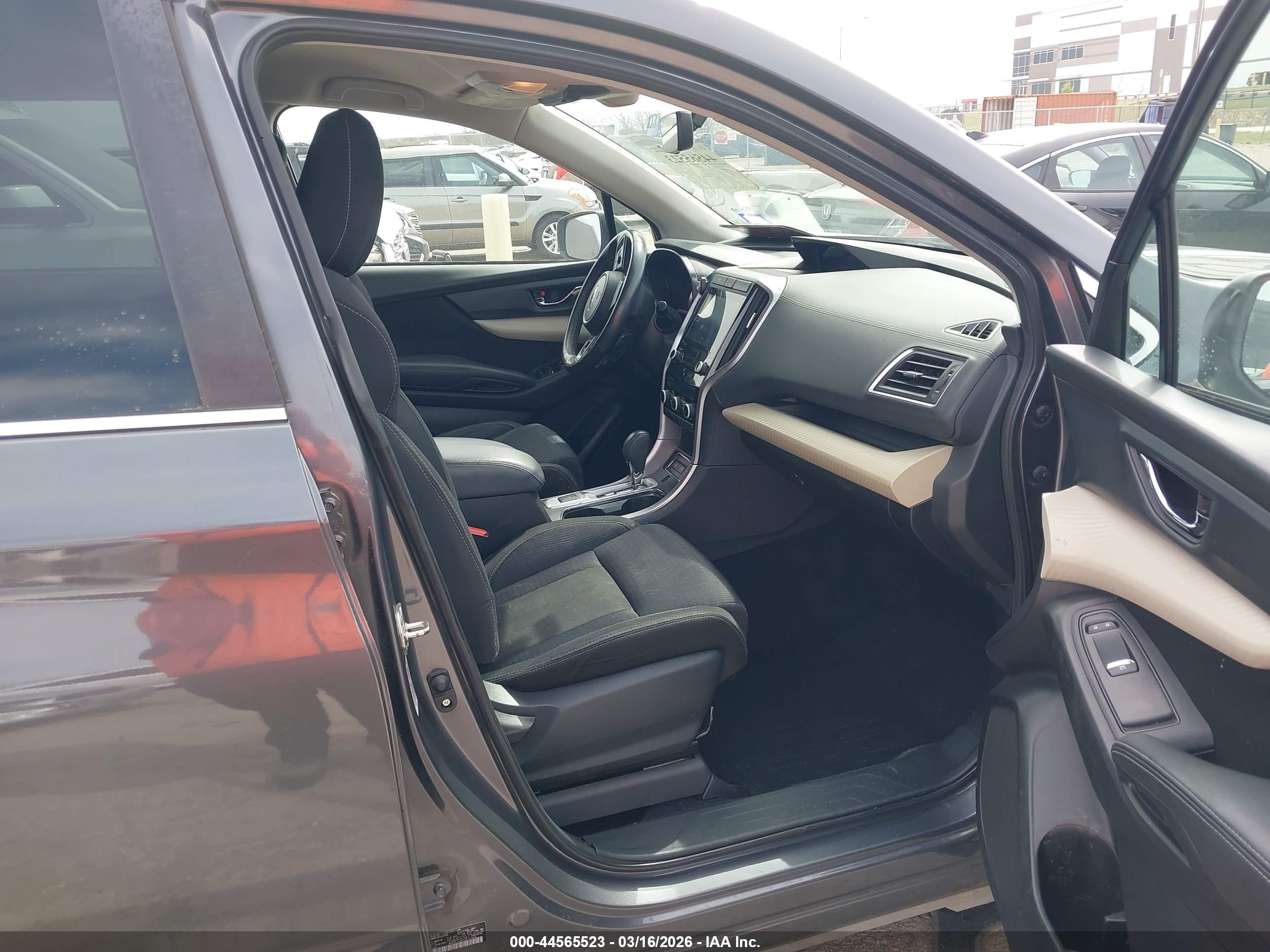 SUBARU ASCENT image 5