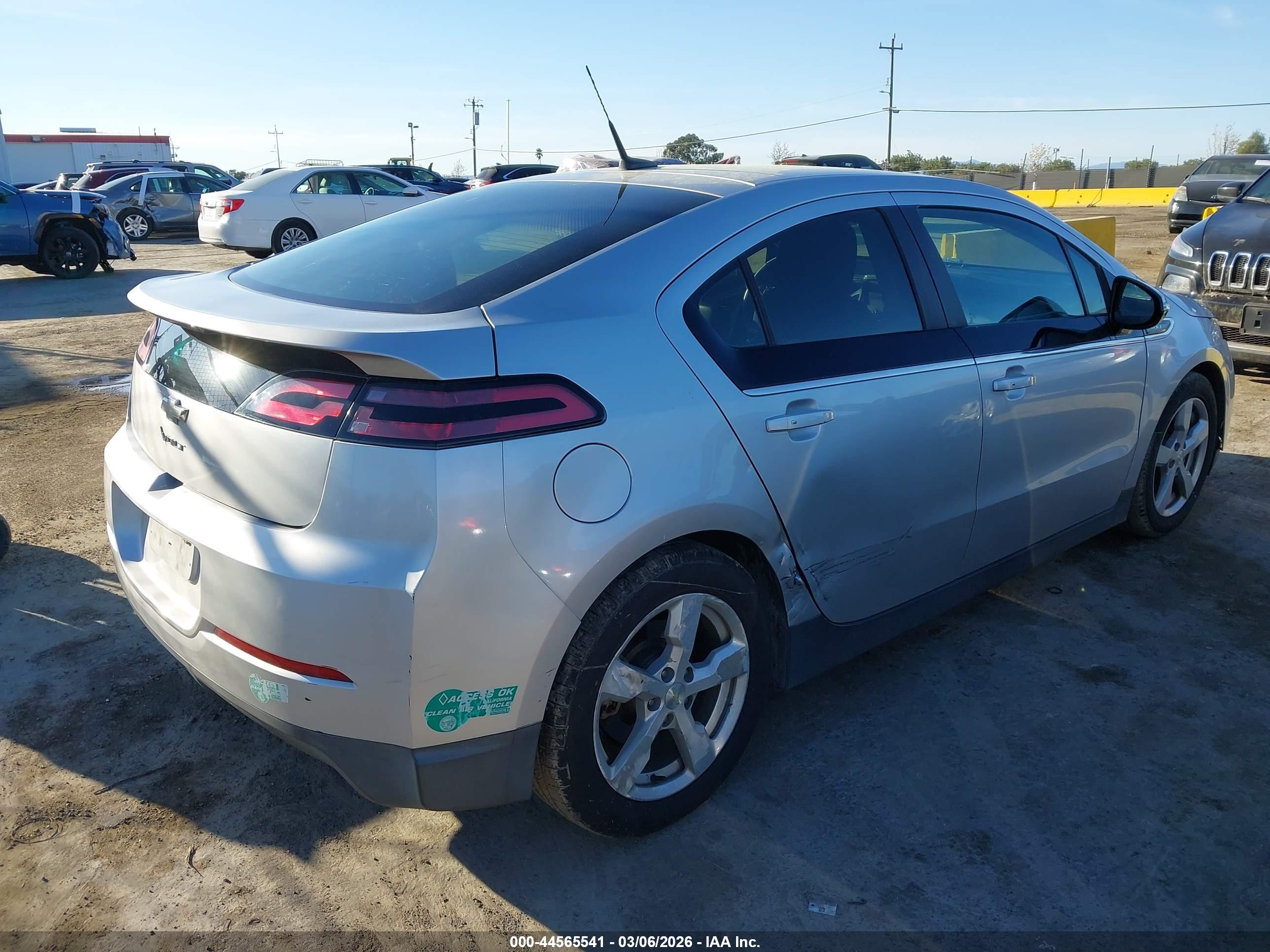 CHEVROLET VOLT image 4
