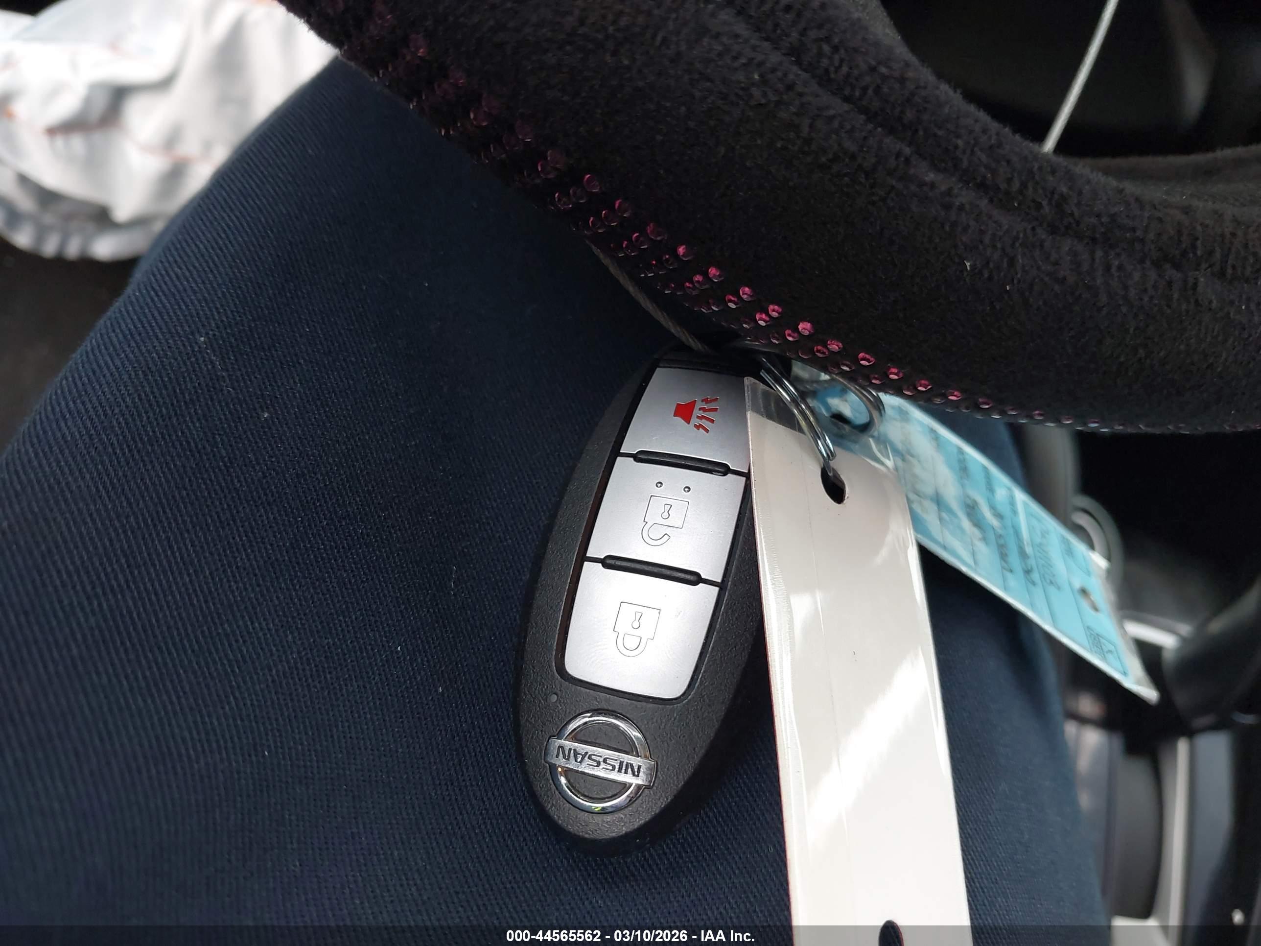 NISSAN KICKS image 11