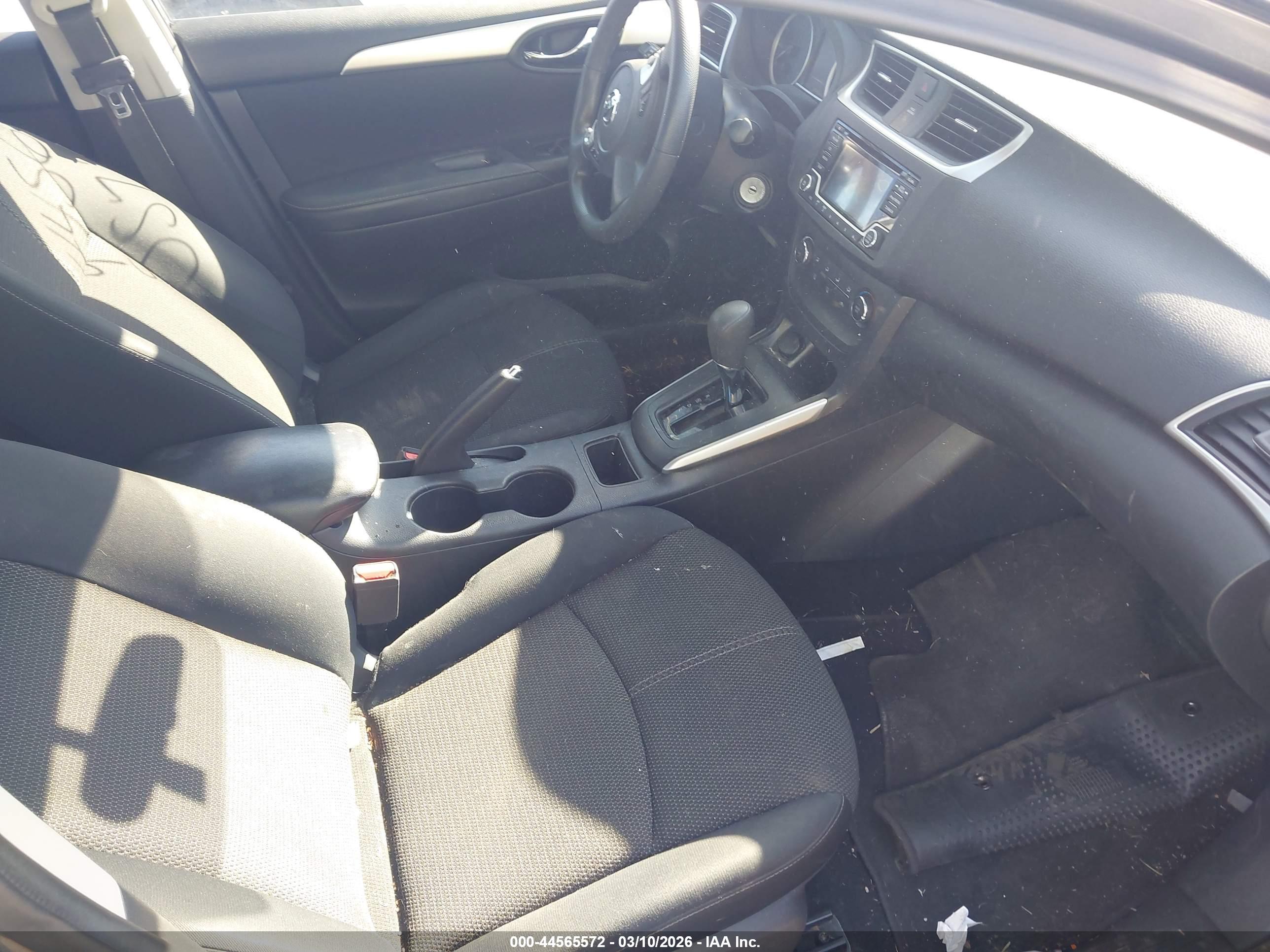 NISSAN SENTRA image 5