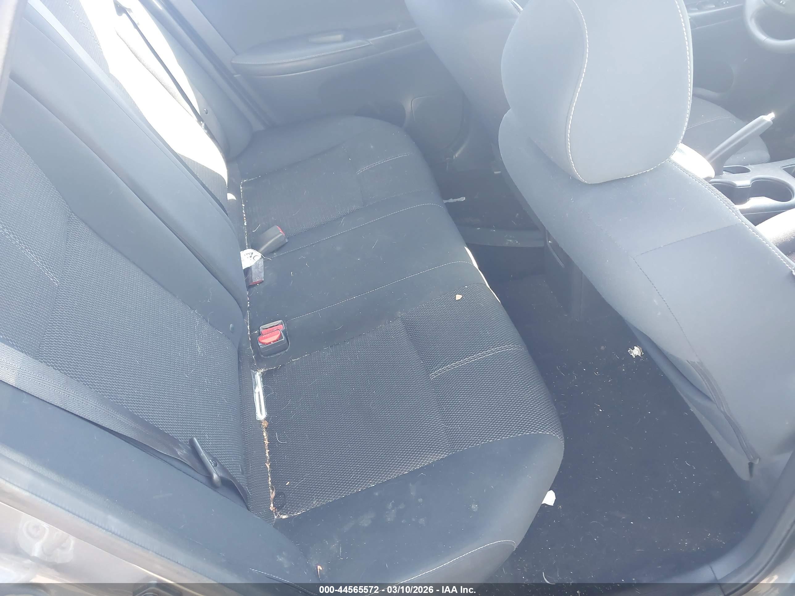 NISSAN SENTRA image 8