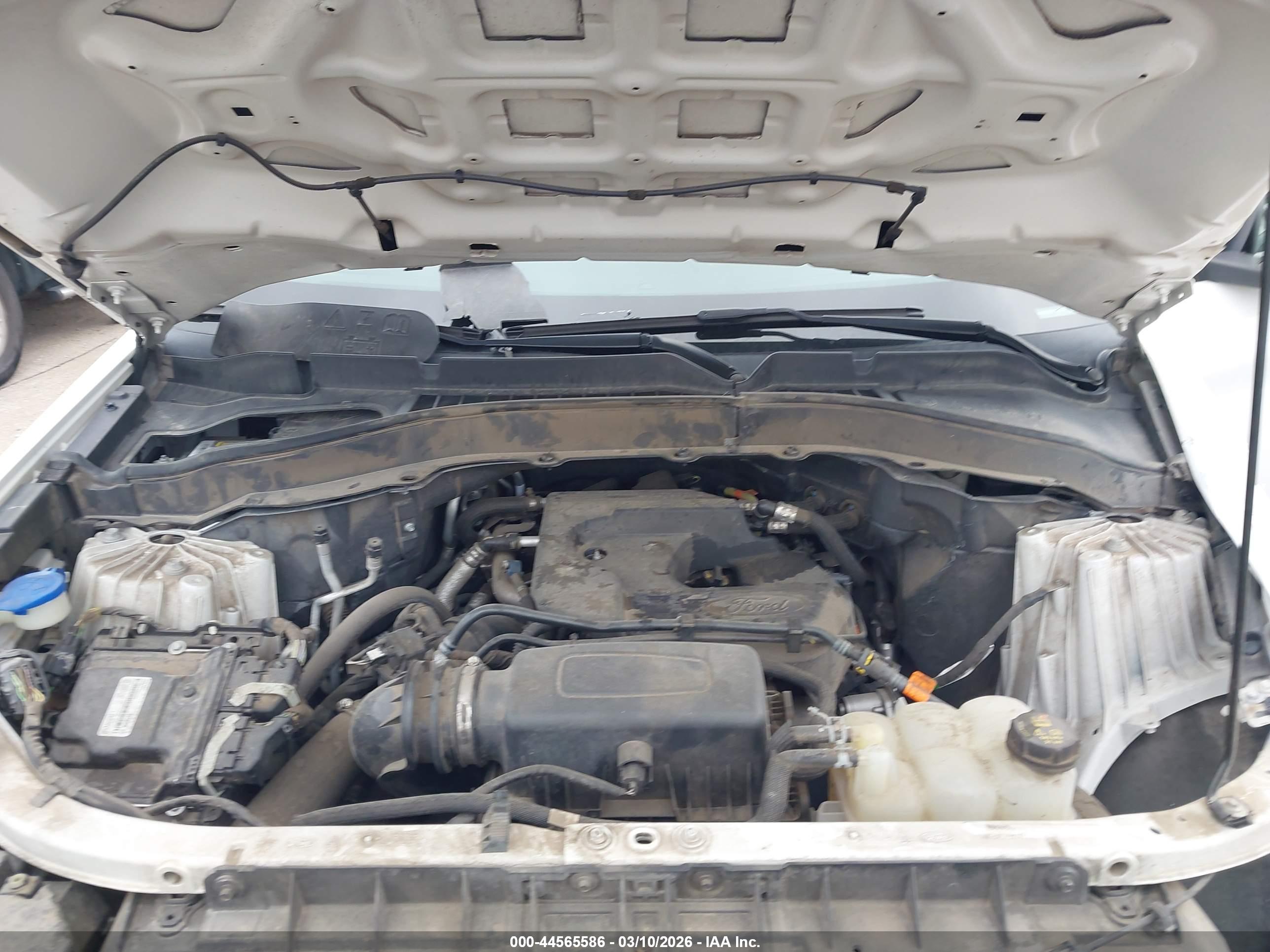 FORD EXPLORER image 10