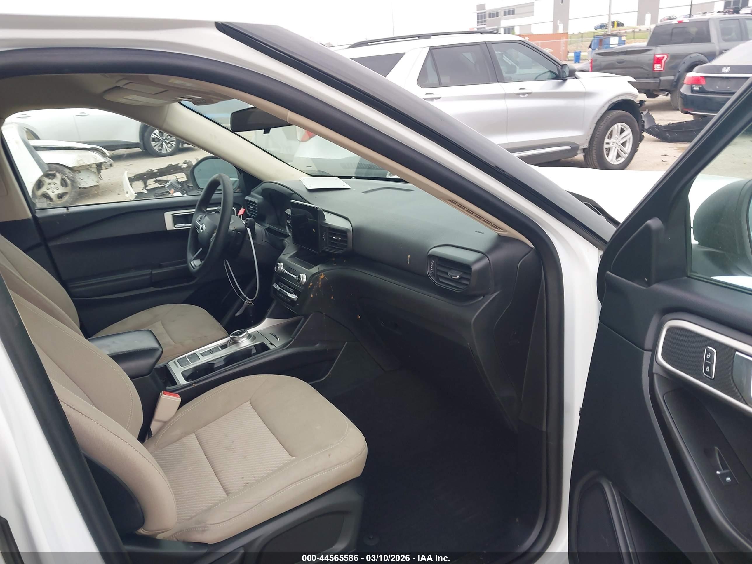 FORD EXPLORER image 5