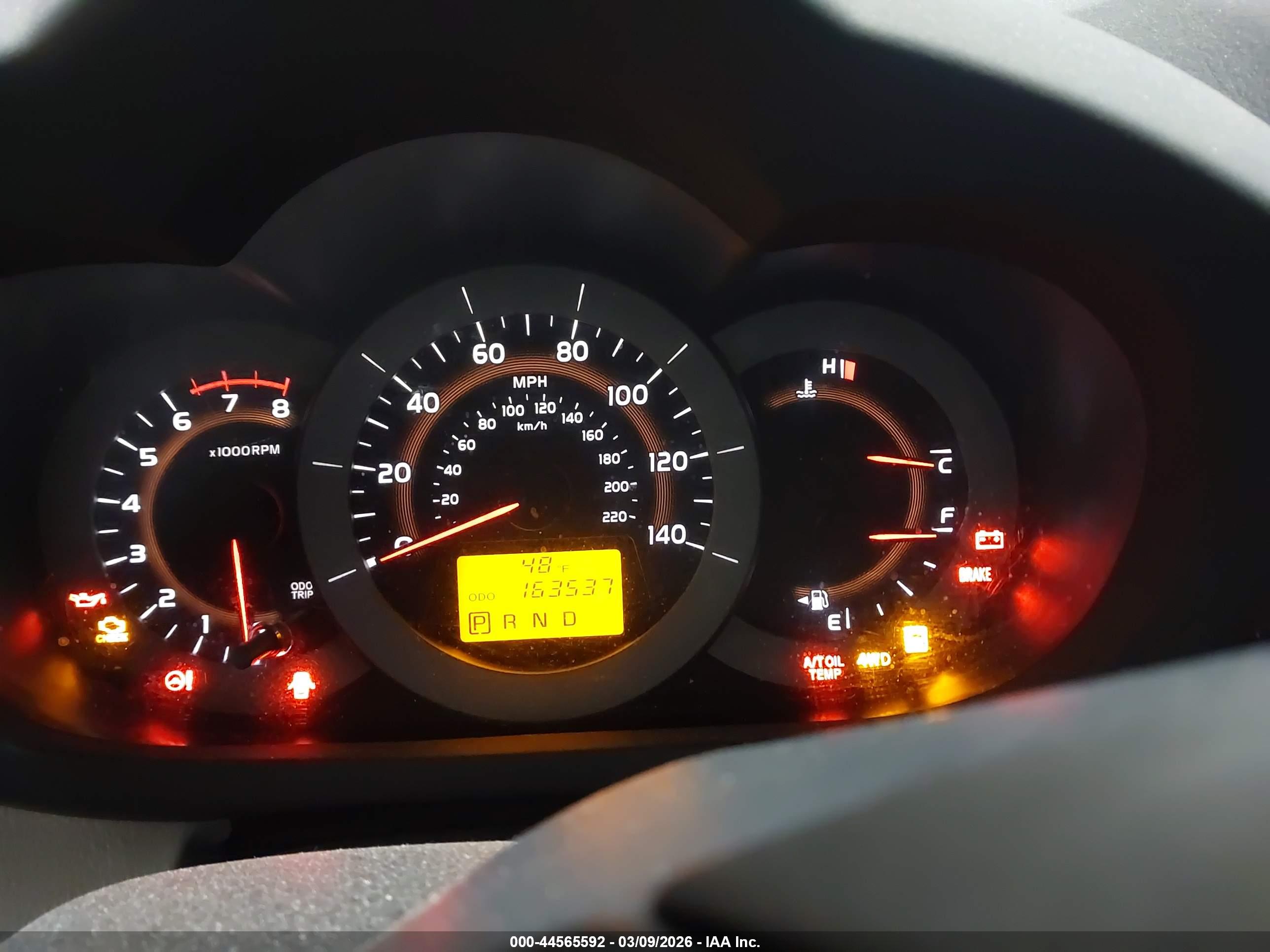 TOYOTA RAV4 image 7