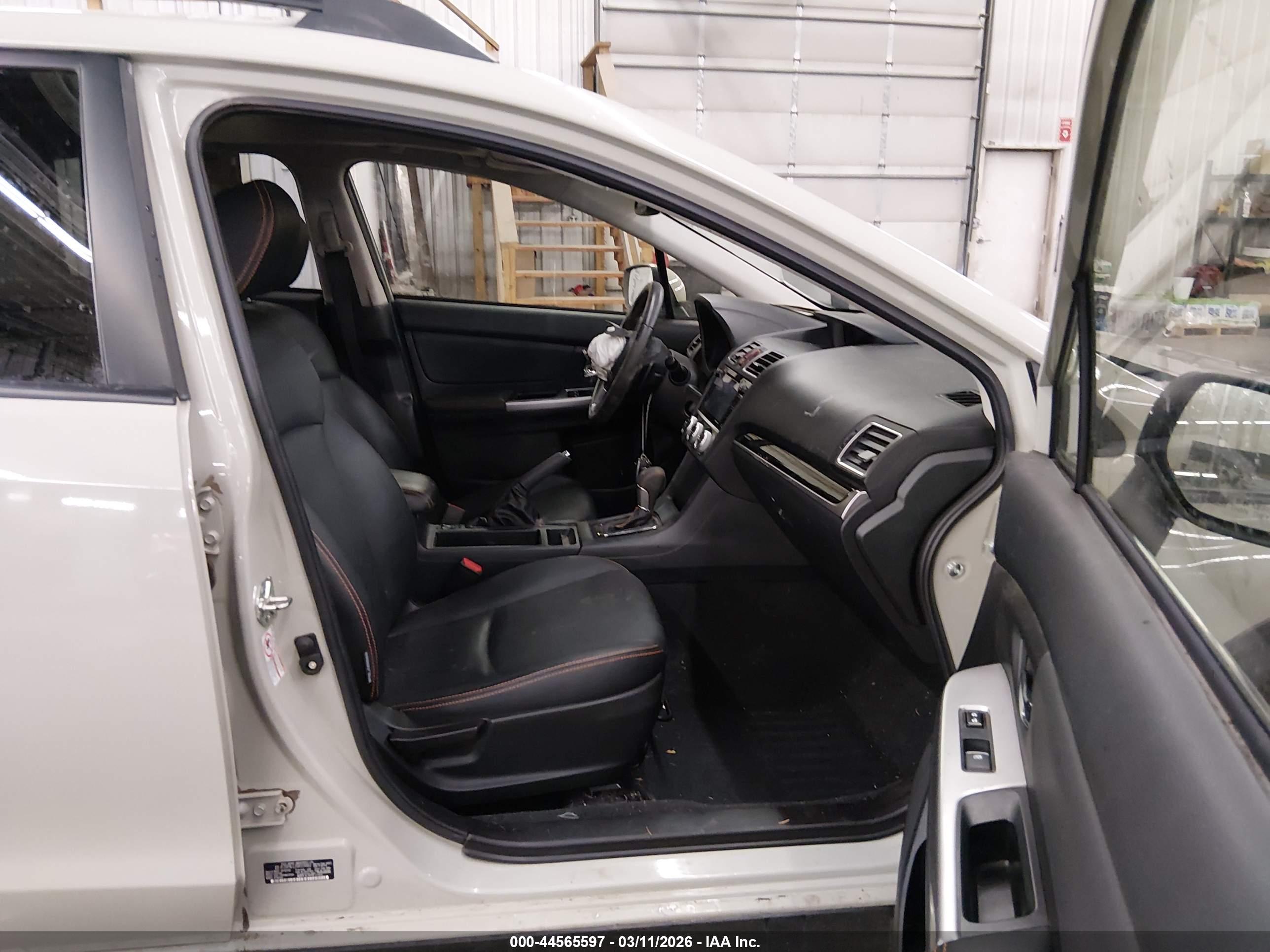 SUBARU CROSSTREK image 5