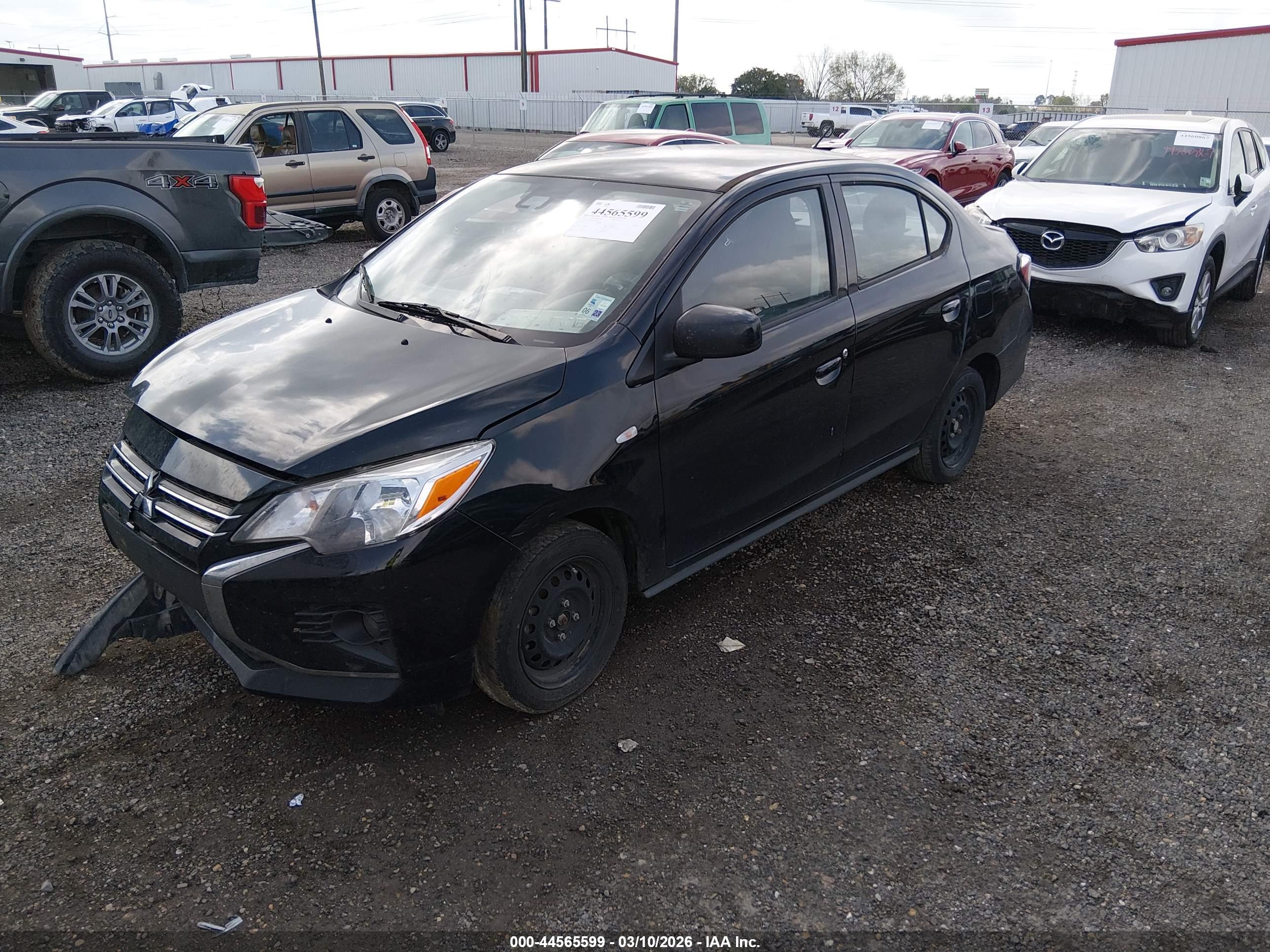 MITSUBISHI MIRAGE image 4