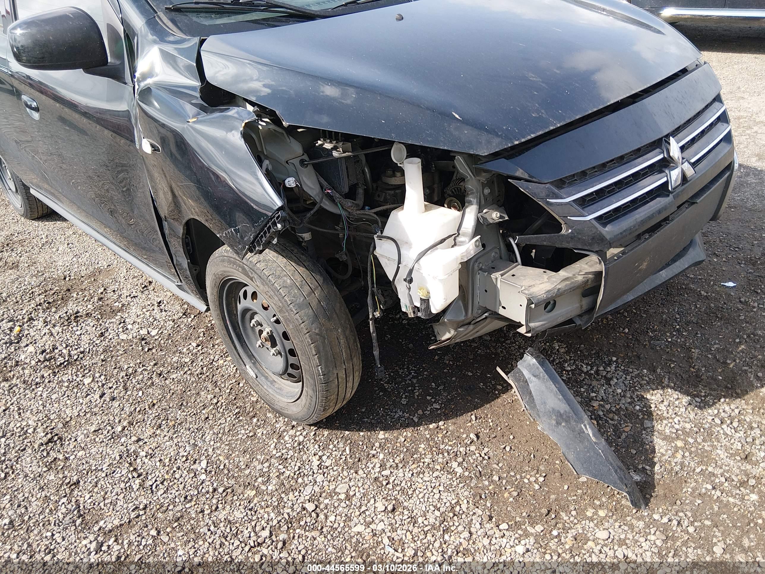 MITSUBISHI MIRAGE image 6