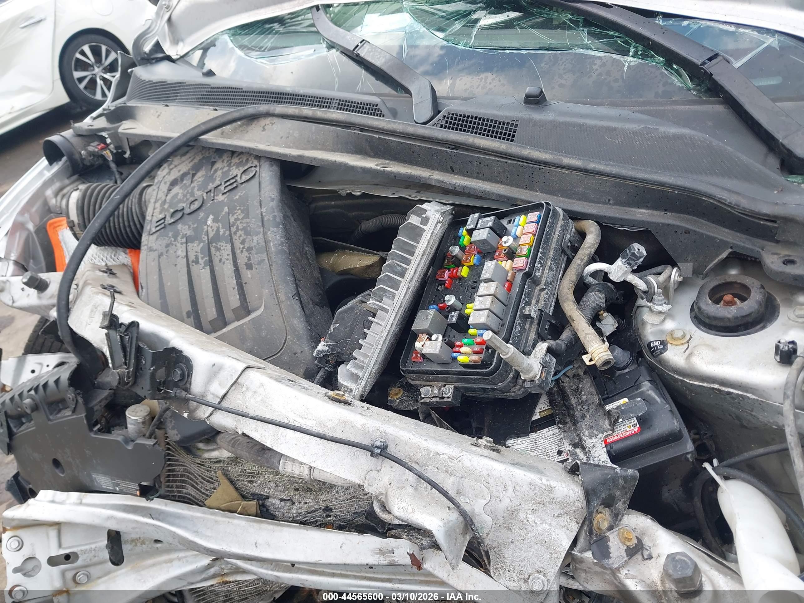 CHEVROLET EQUINOX image 10