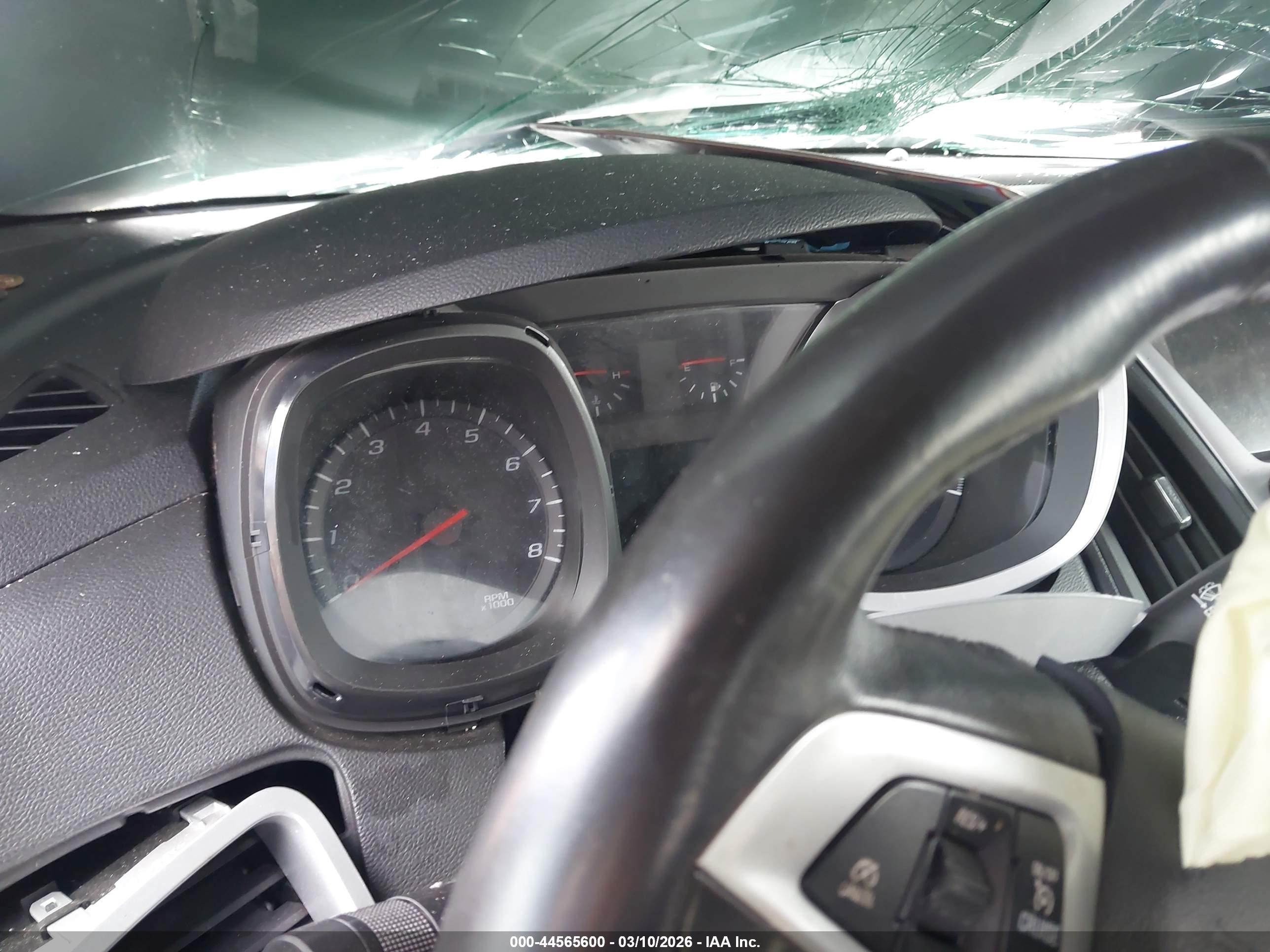 CHEVROLET EQUINOX image 7