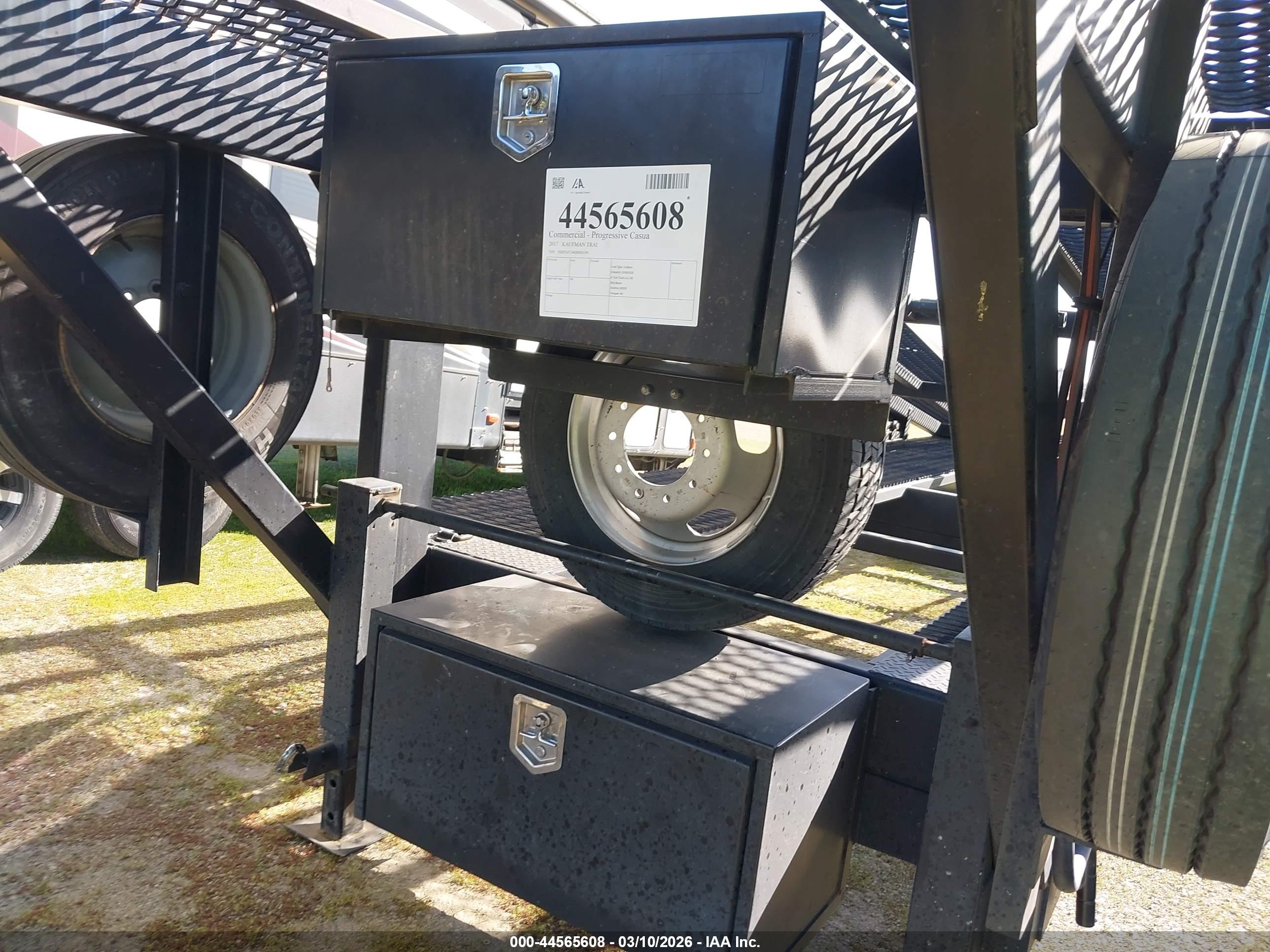 KAUFMAN TRAILERS image 7