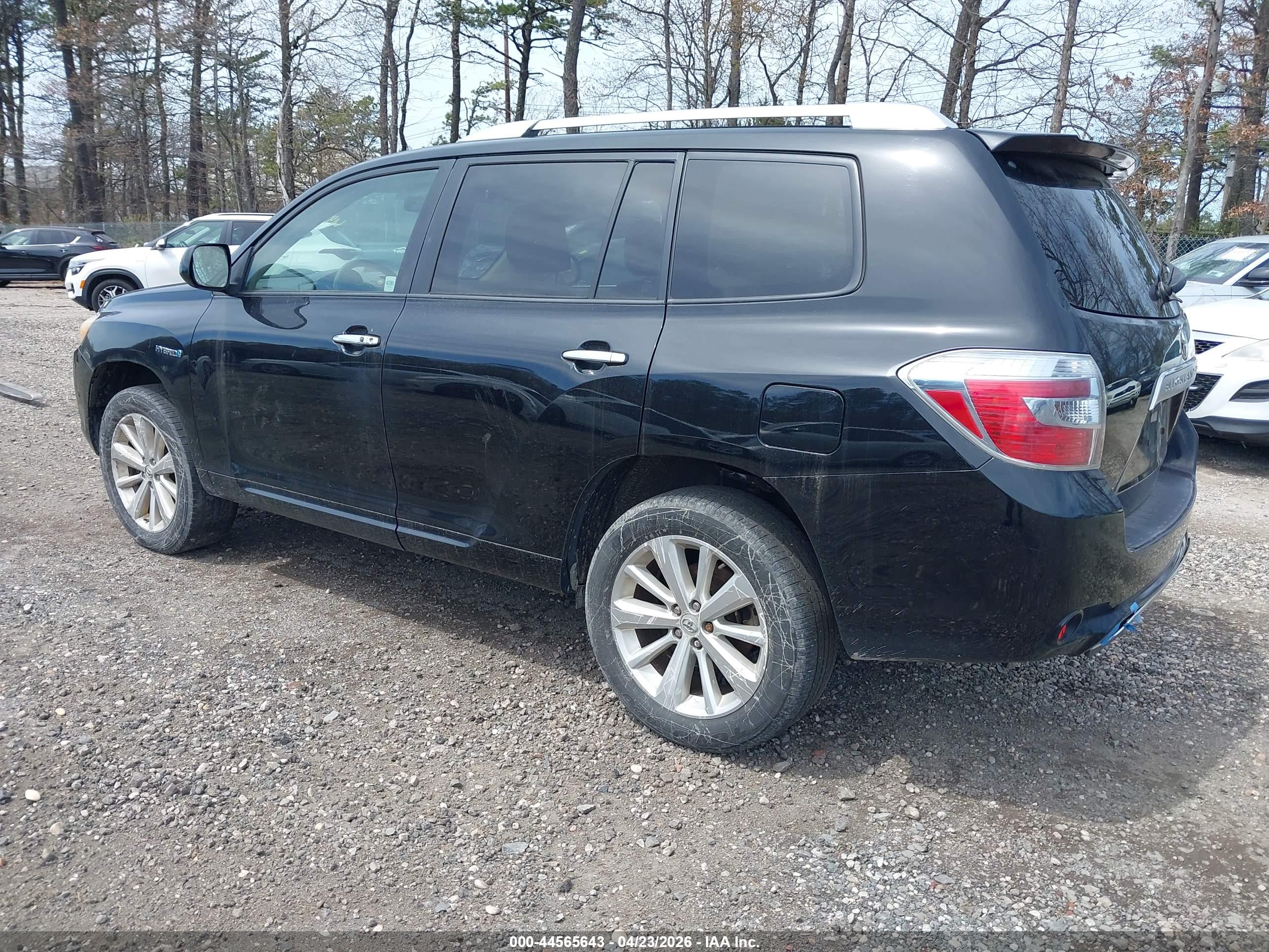 TOYOTA HIGHLANDER image 3