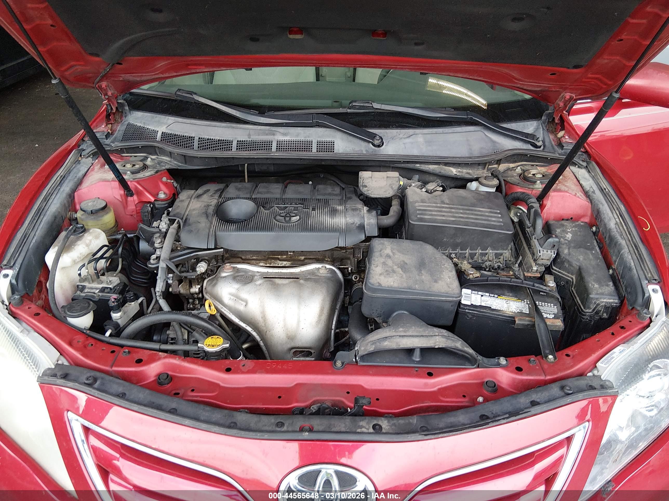 TOYOTA CAMRY image 10