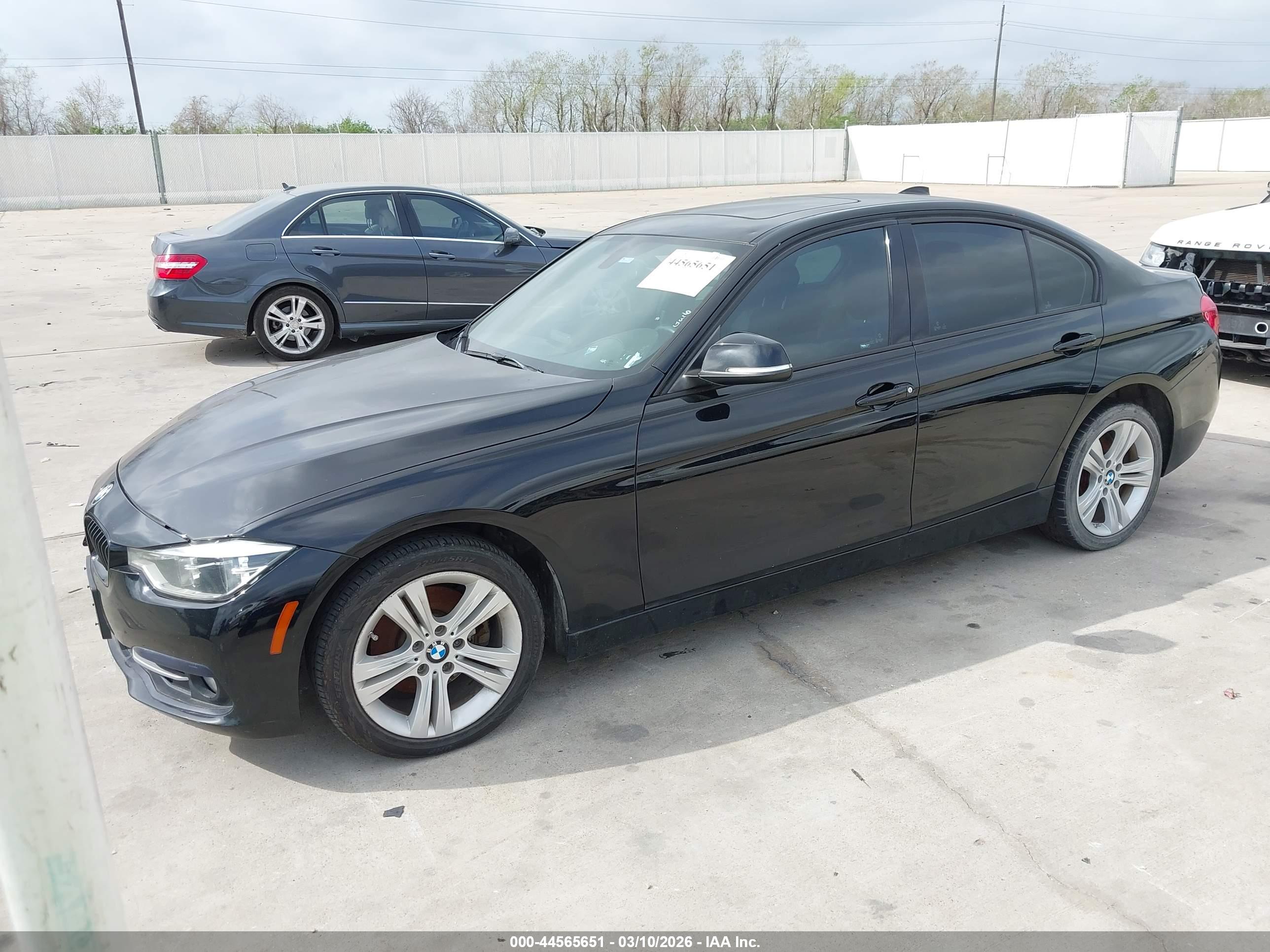 BMW 328I image 2