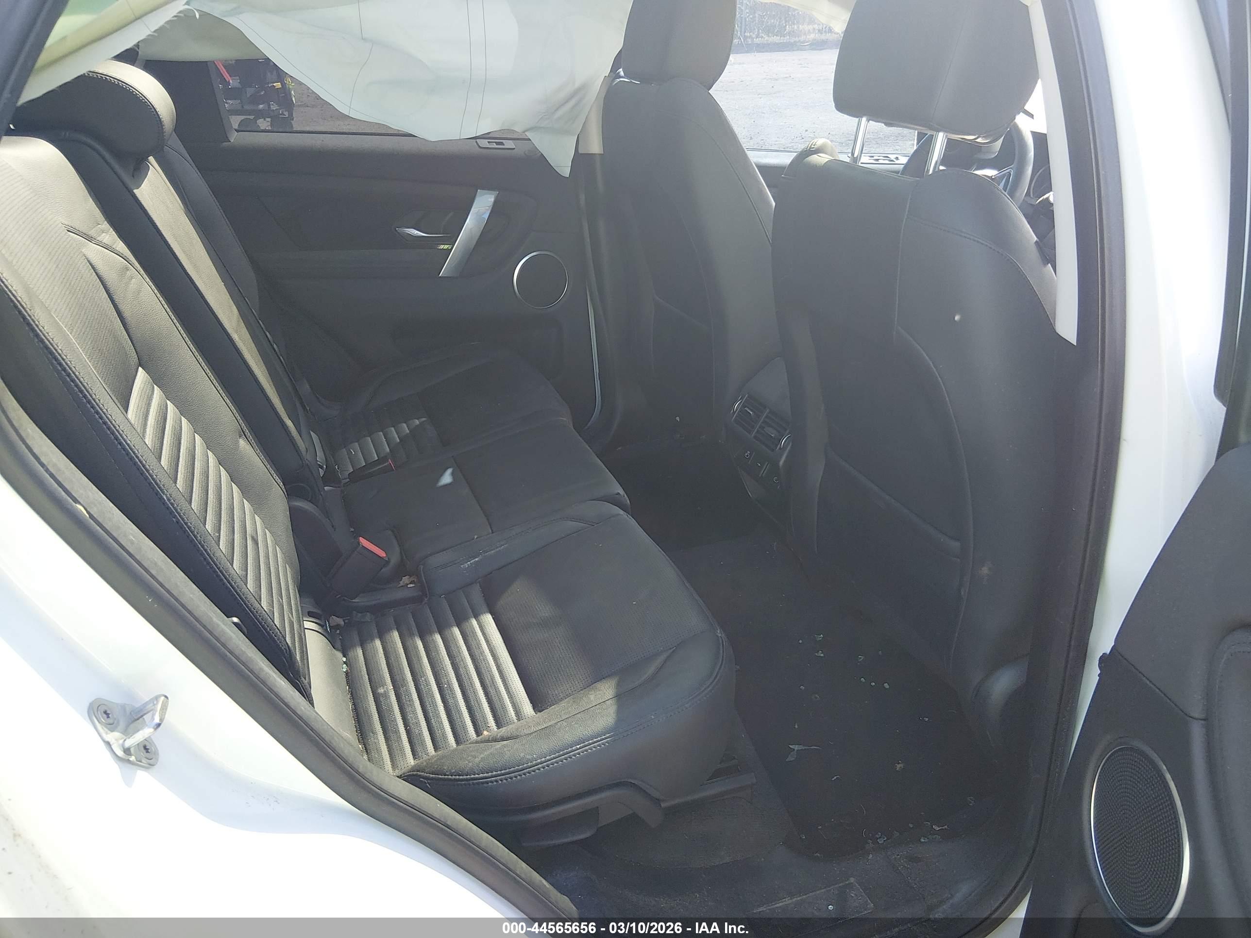 LAND ROVER image 8