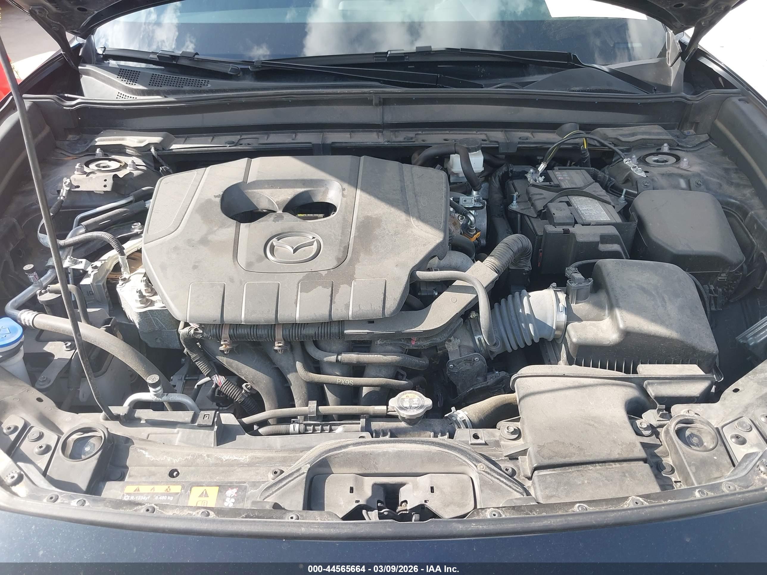 MAZDA CX-30 image 10
