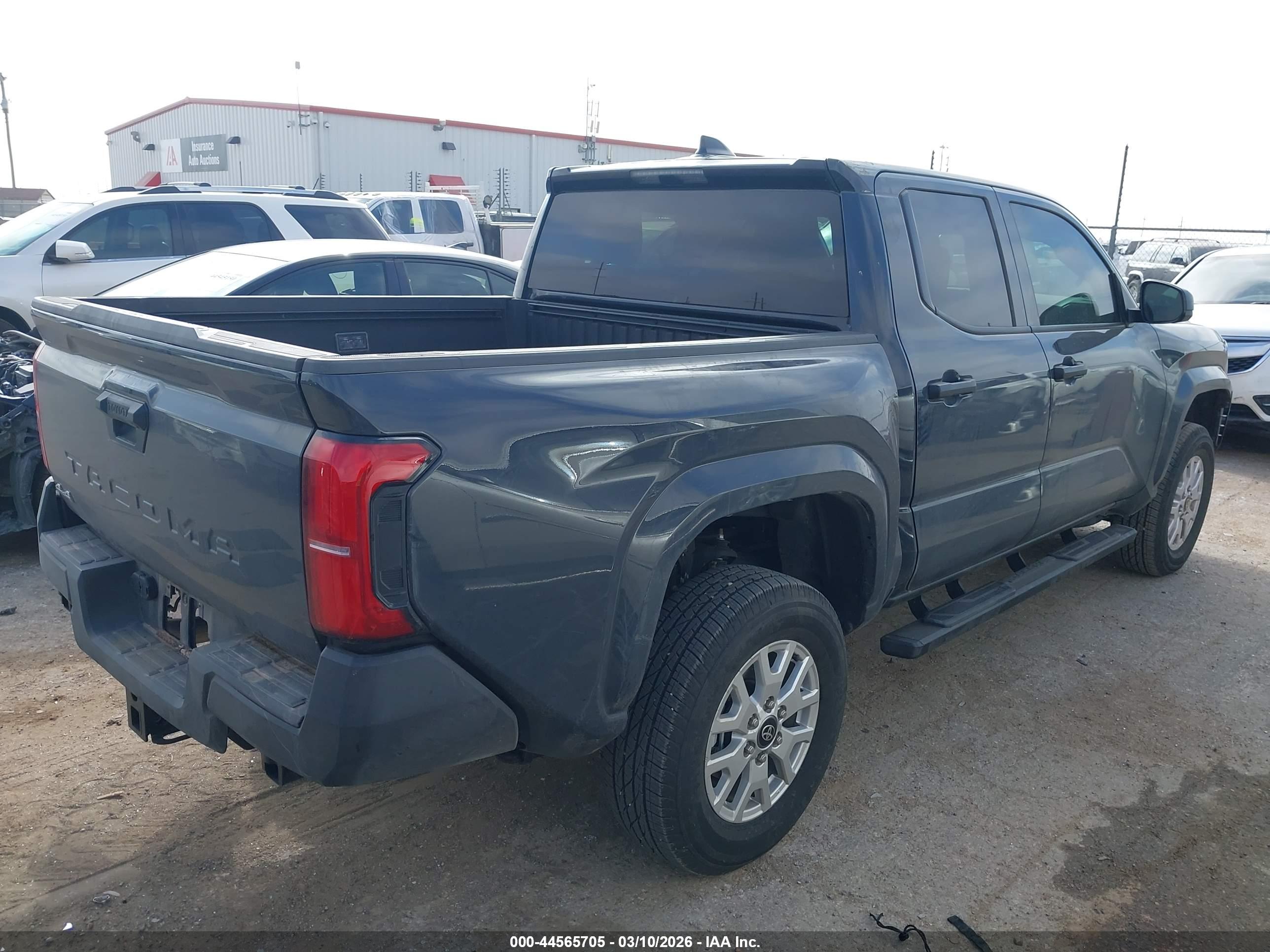 TOYOTA TACOMA image 4