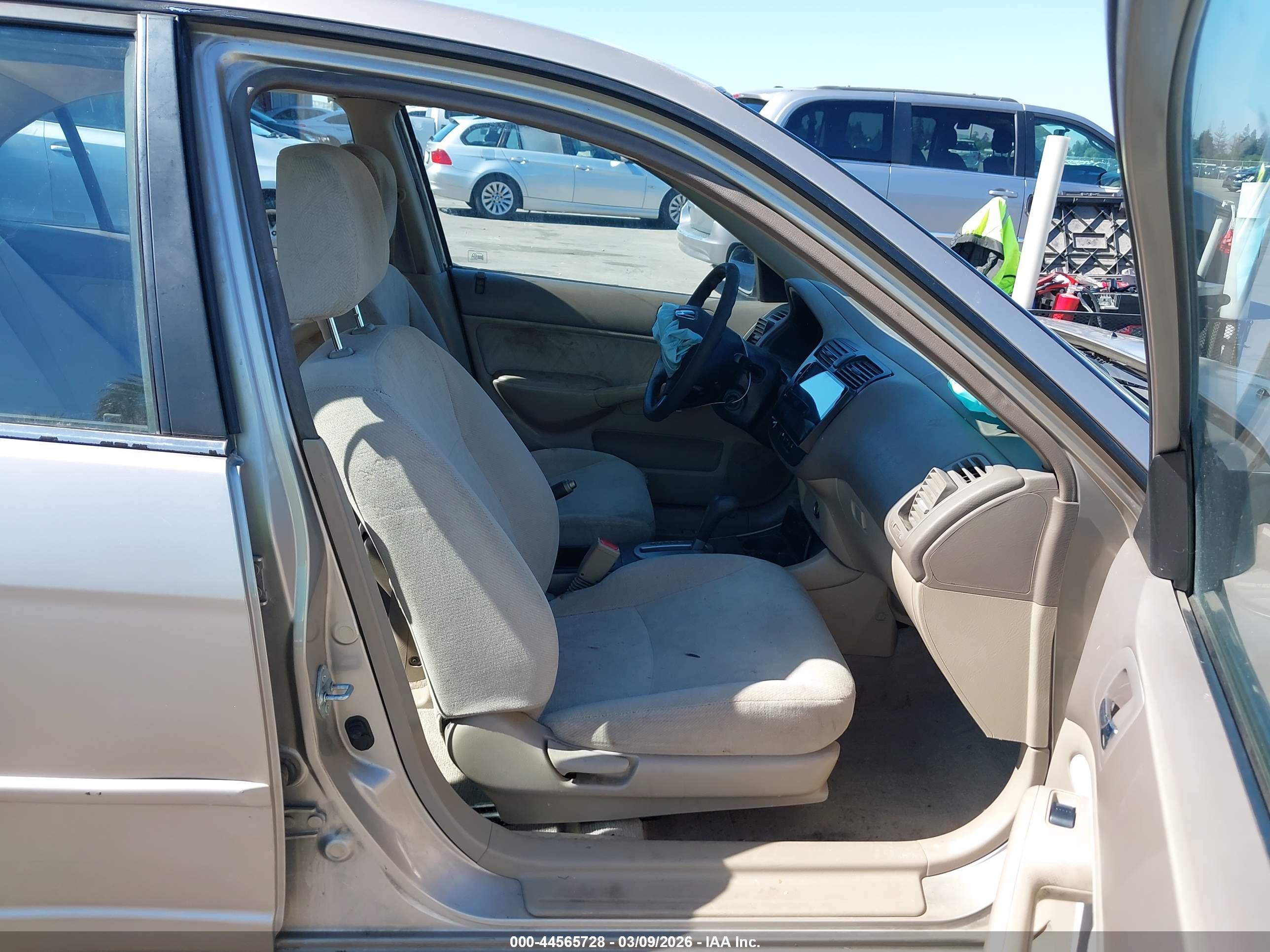 HONDA CIVIC image 5