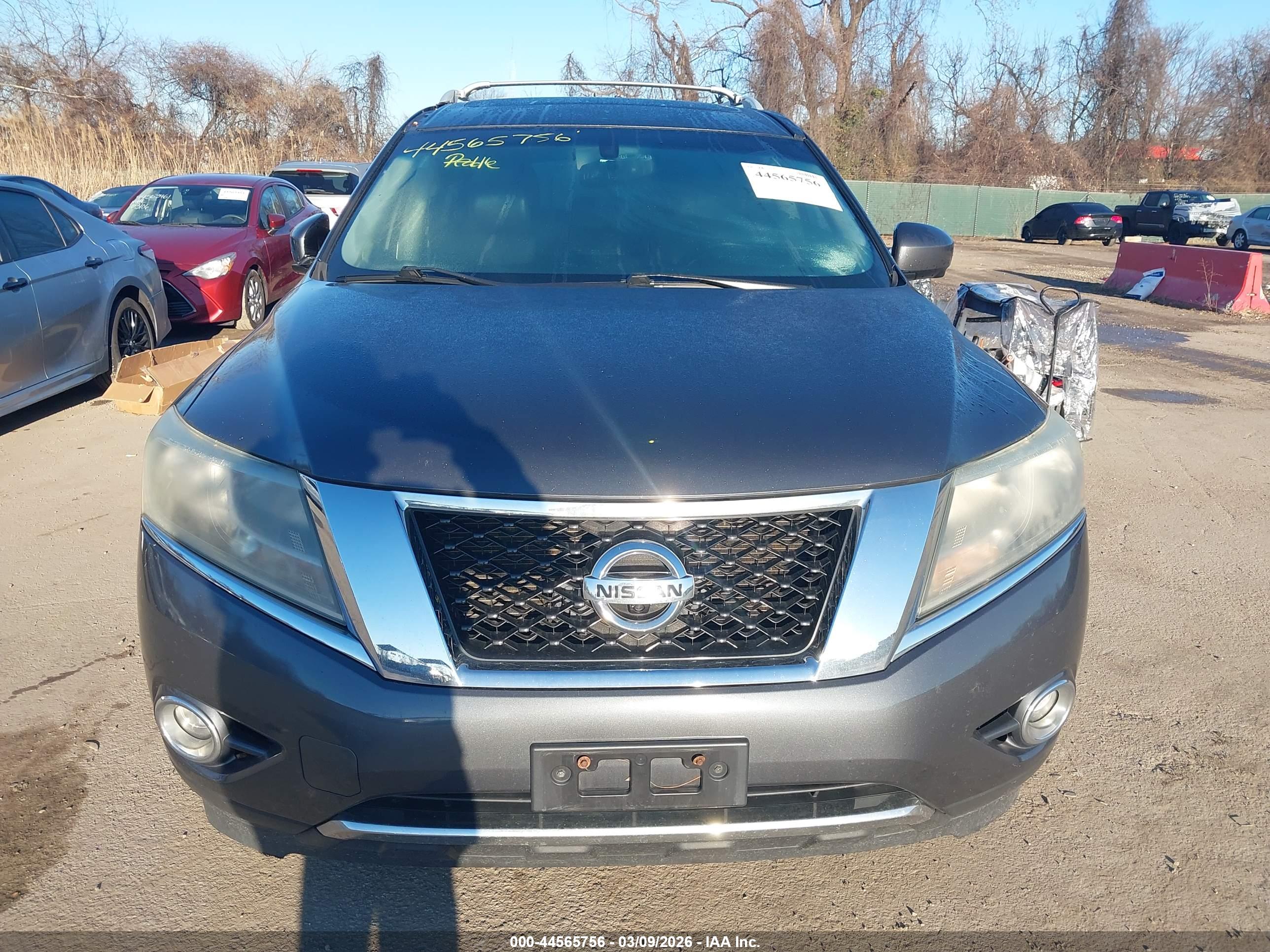 NISSAN PATHFINDER image 6
