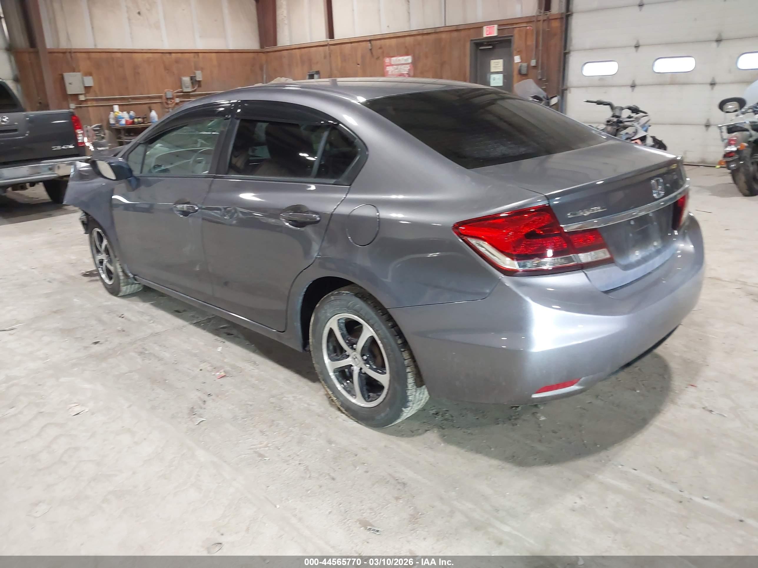 HONDA CIVIC image 3