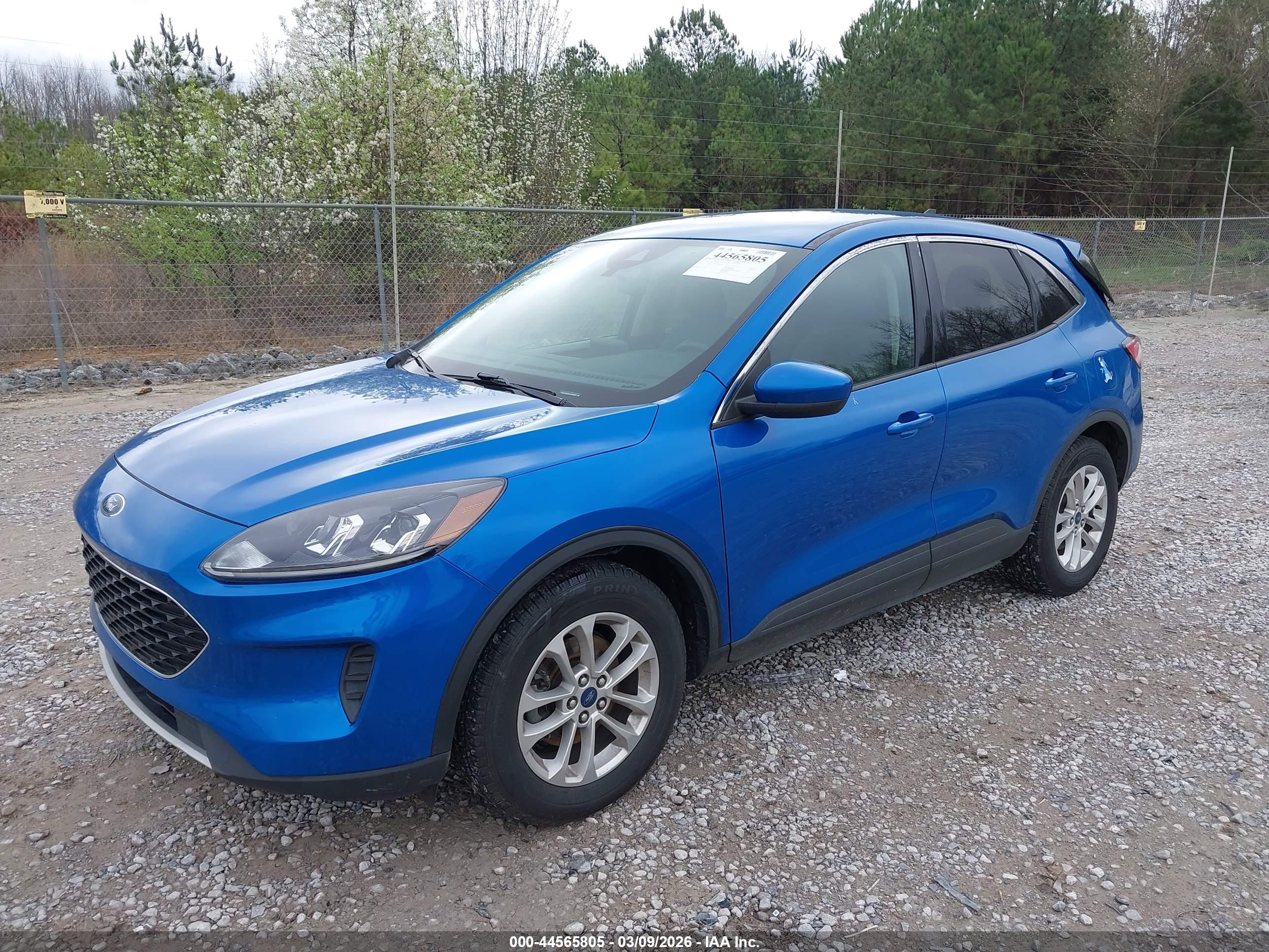 FORD ESCAPE image 2