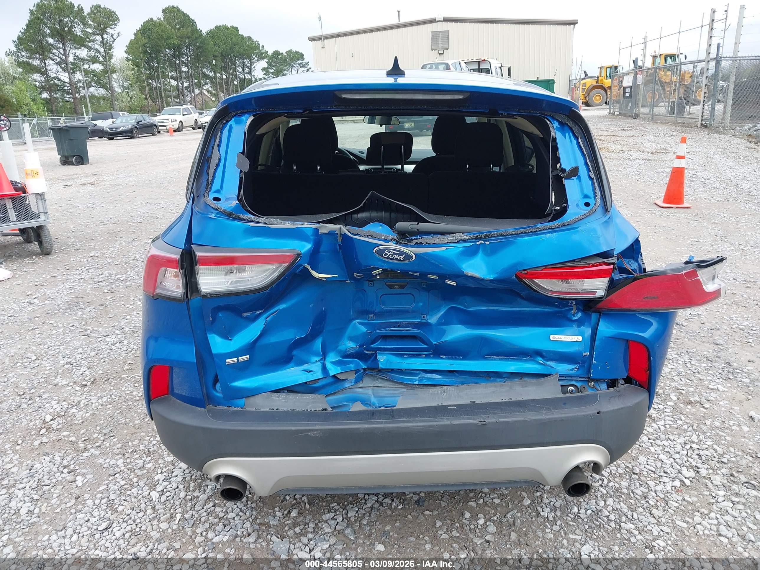 FORD ESCAPE image 6