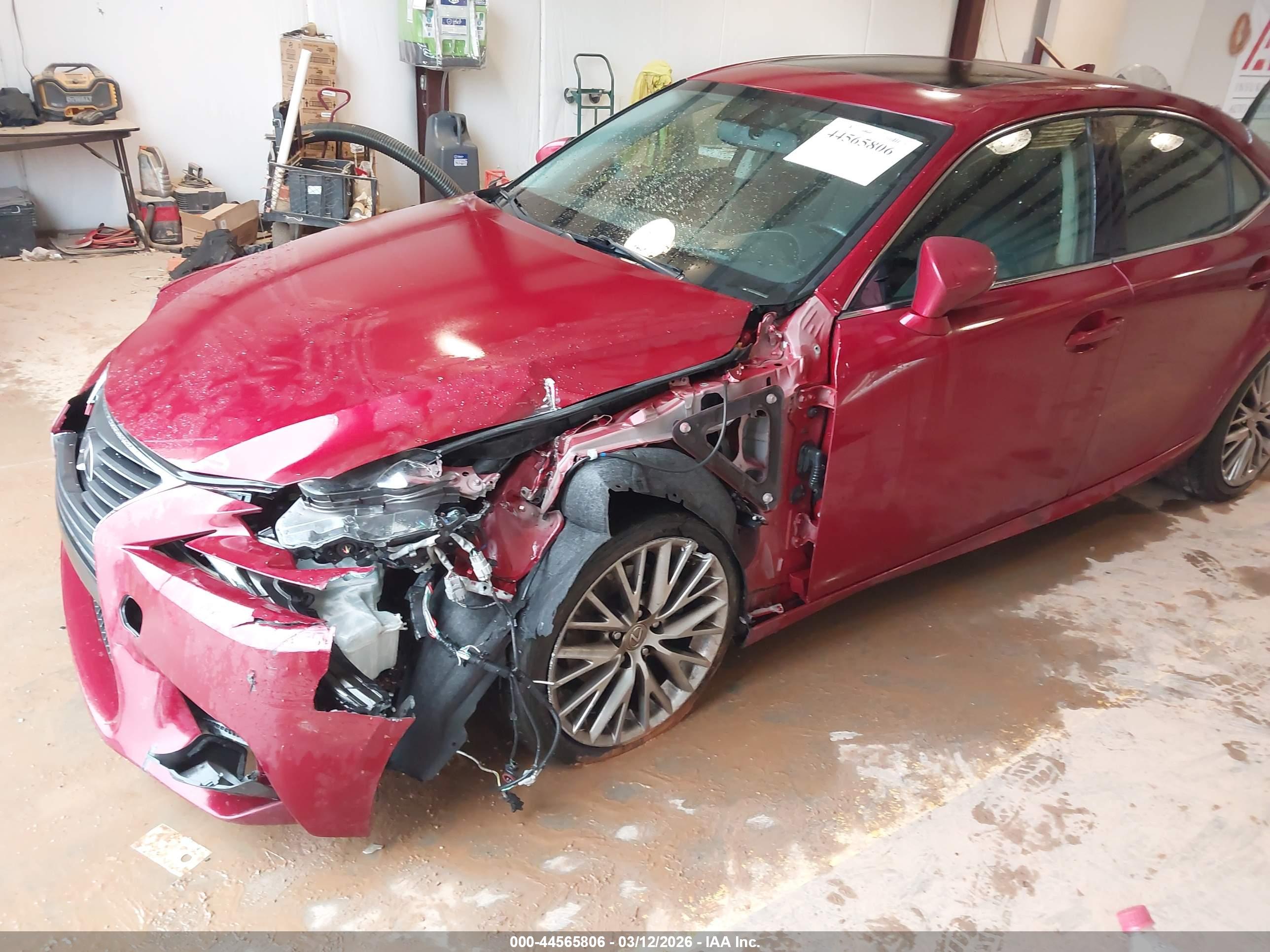 LEXUS IS image 6